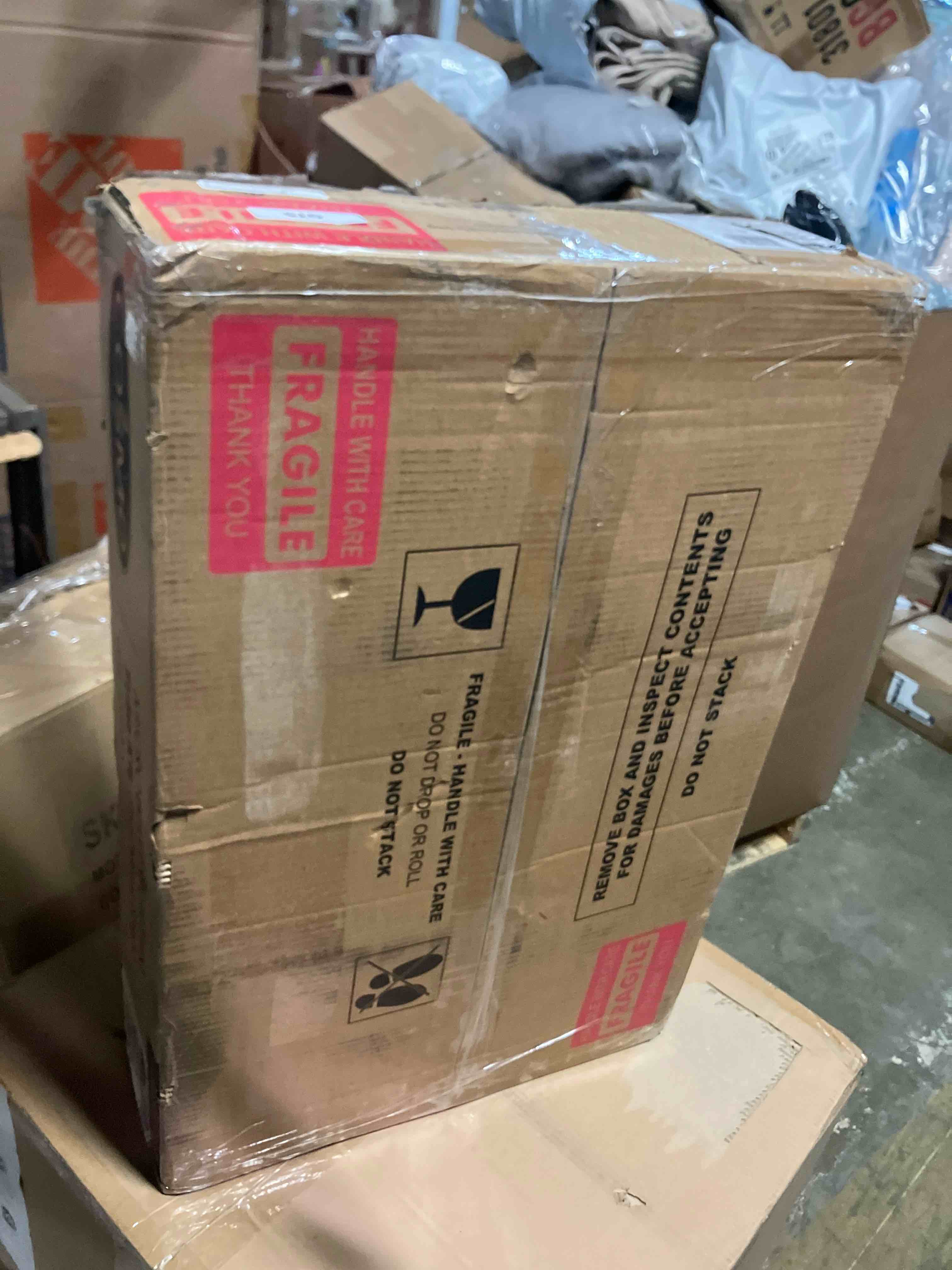 https://s3.amazonaws.com/lotting-images-prod/phillipi/BRN1937906_1741370150759.jpeg
