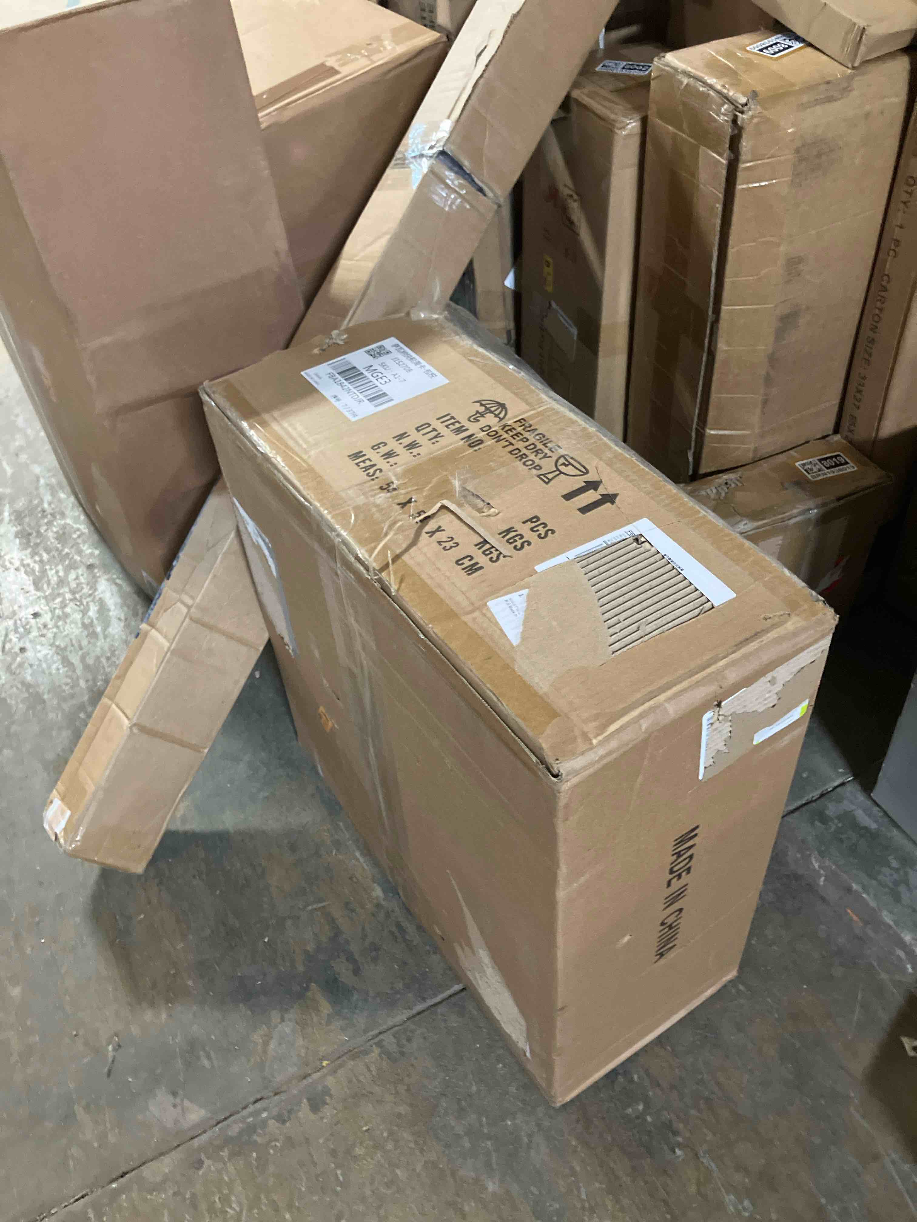 https://s3.amazonaws.com/lotting-images-prod/phillipi/BRN1938026_1741379474115.jpeg