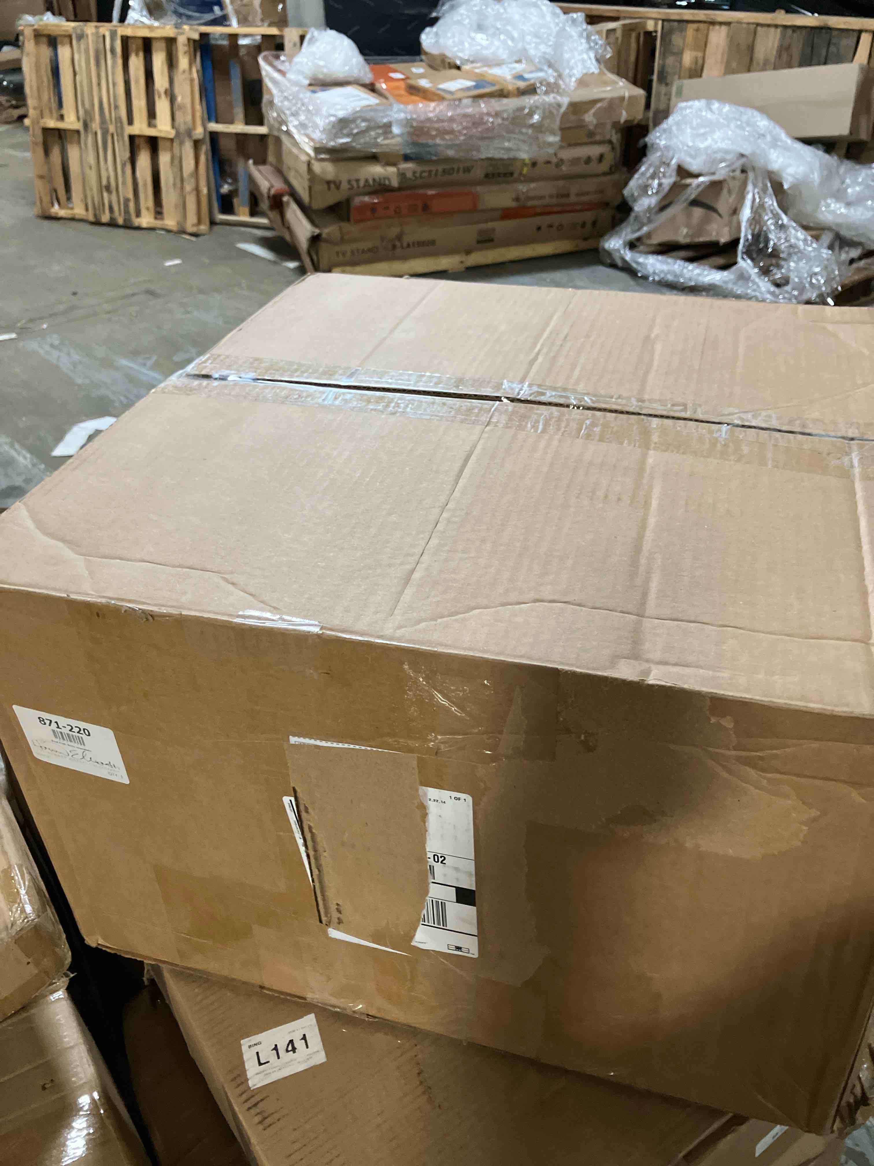 https://s3.amazonaws.com/lotting-images-prod/phillipi/BRN1938051_1741703506882.jpeg