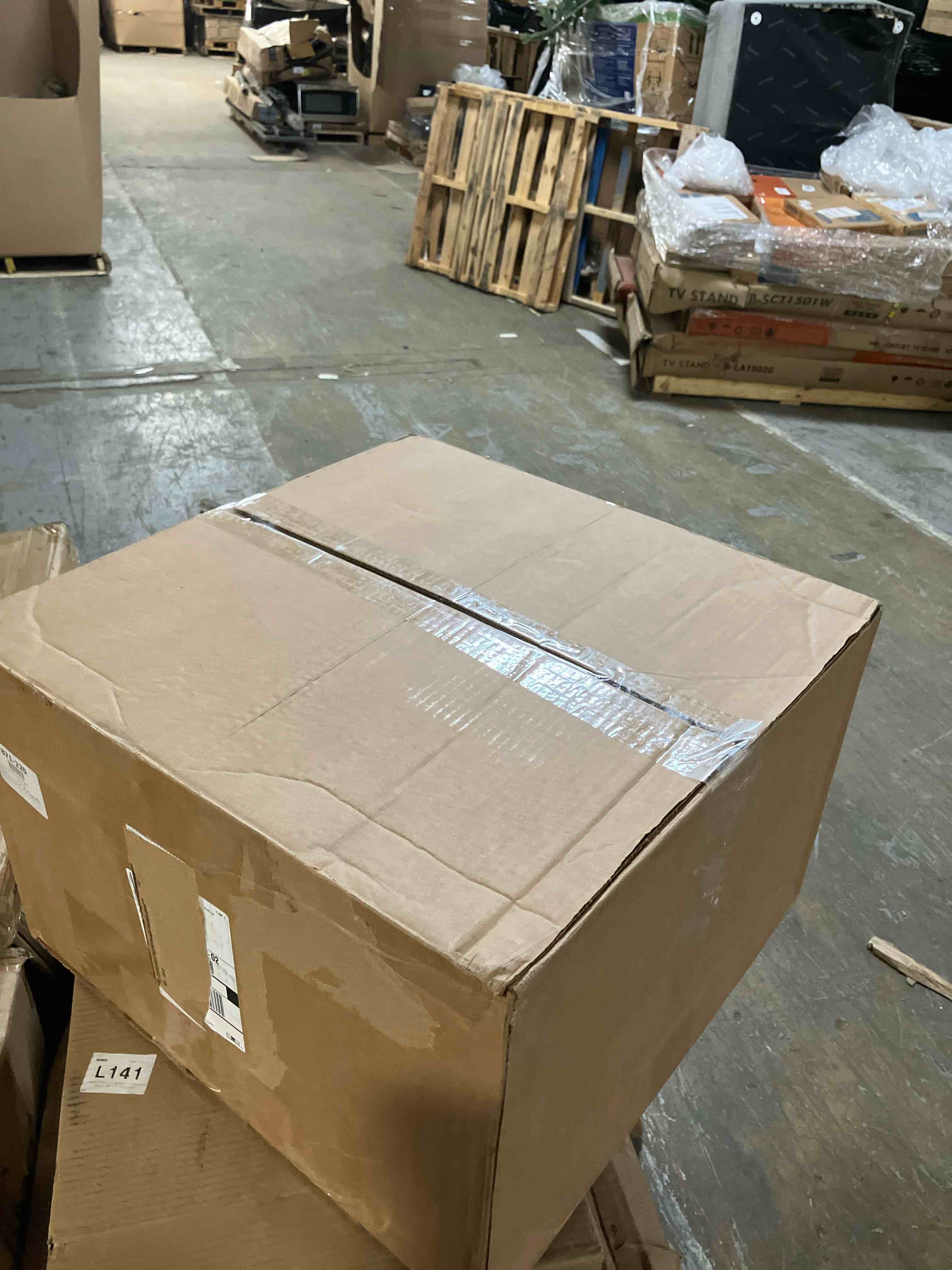 https://s3.amazonaws.com/lotting-images-prod/phillipi/BRN1938051_1741703509306.jpeg