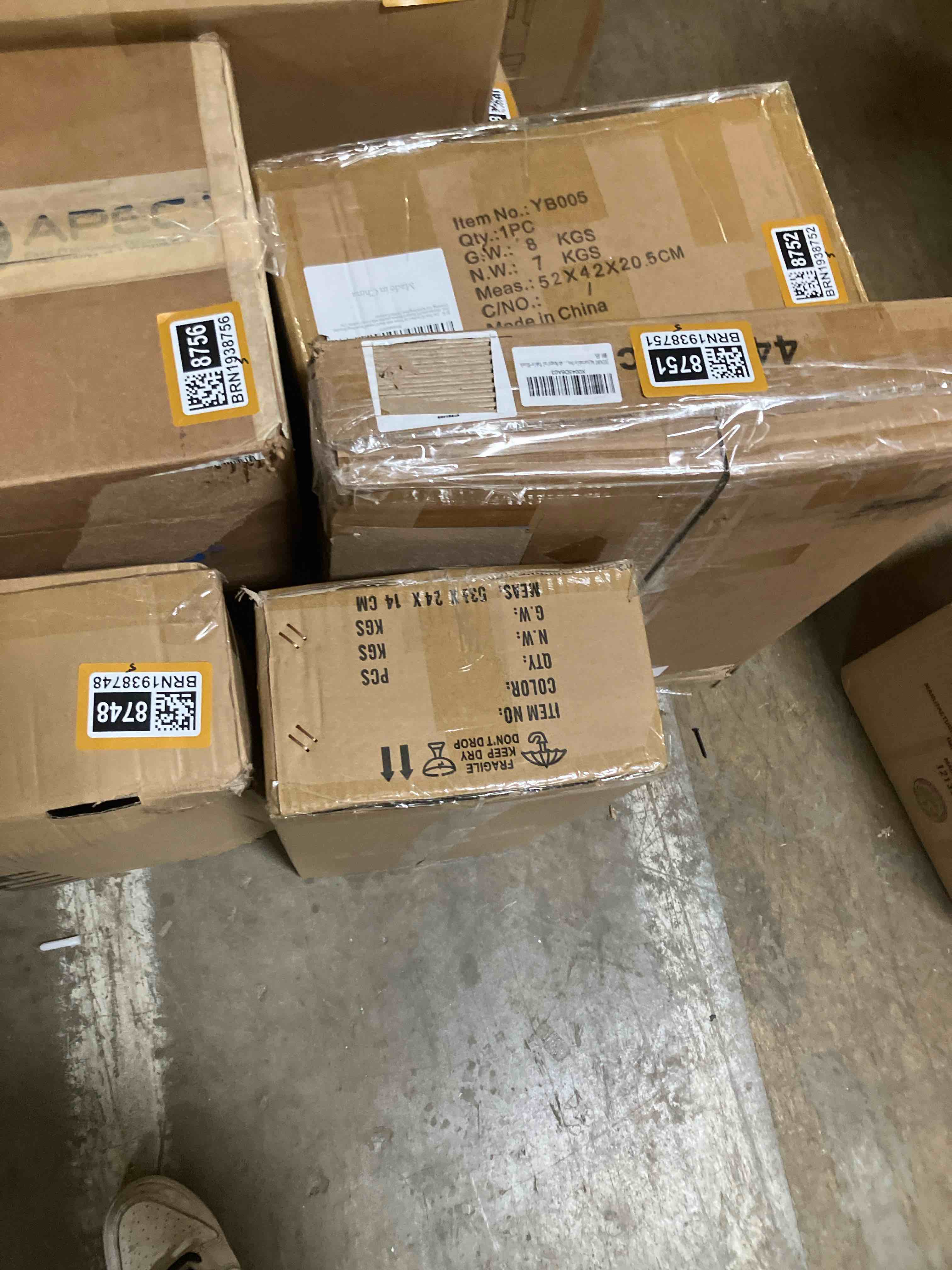 https://s3.amazonaws.com/lotting-images-prod/phillipi/BRN1938741_1741979803029.jpeg