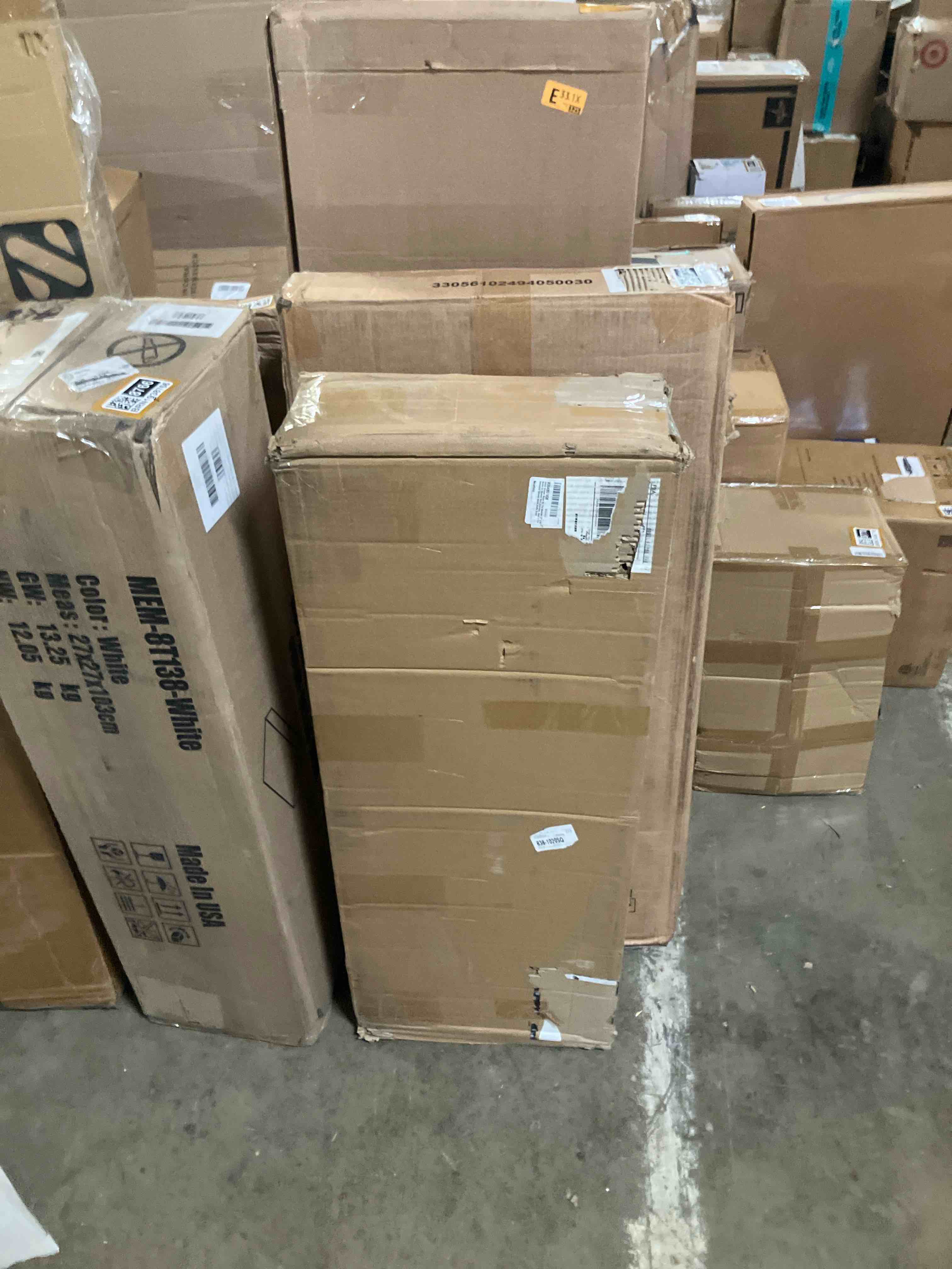 https://s3.amazonaws.com/lotting-images-prod/phillipi/BRN1938764_1741976847060.jpeg