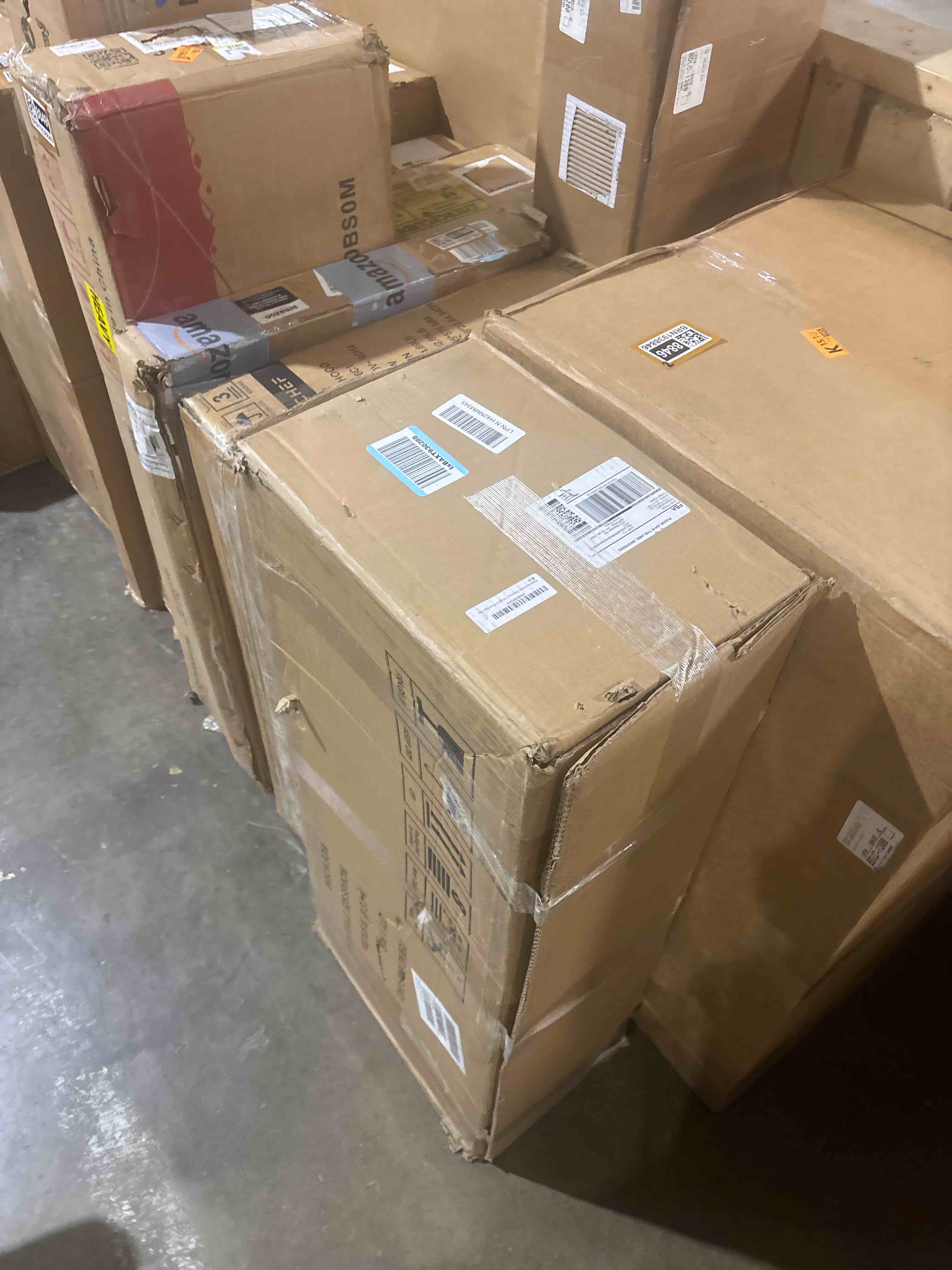 https://s3.amazonaws.com/lotting-images-prod/phillipi/BRN1938845_1742221766571.jpeg