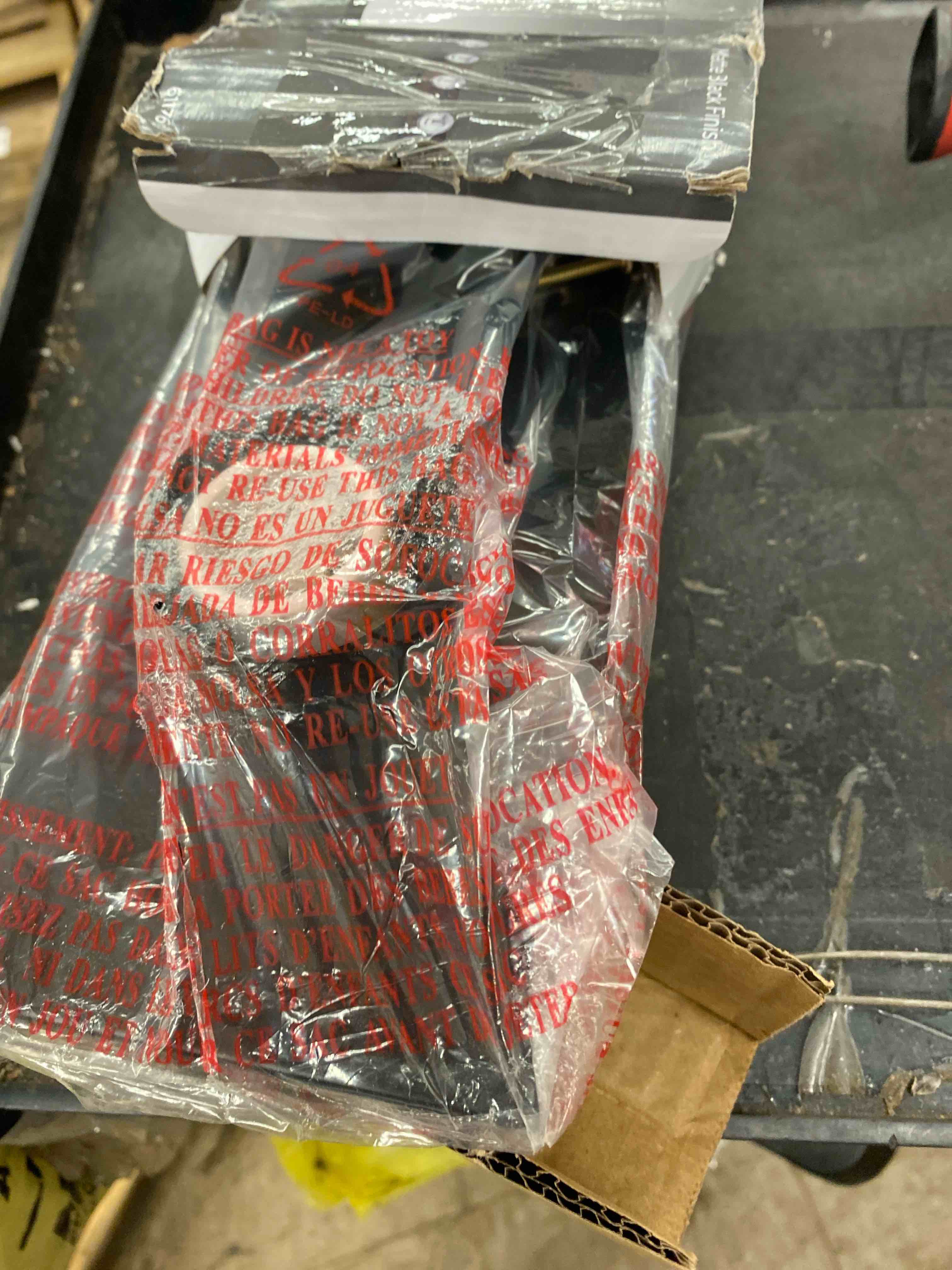https://s3.amazonaws.com/lotting-images-prod/phillipi/BRN1939357_1742075289184.jpeg