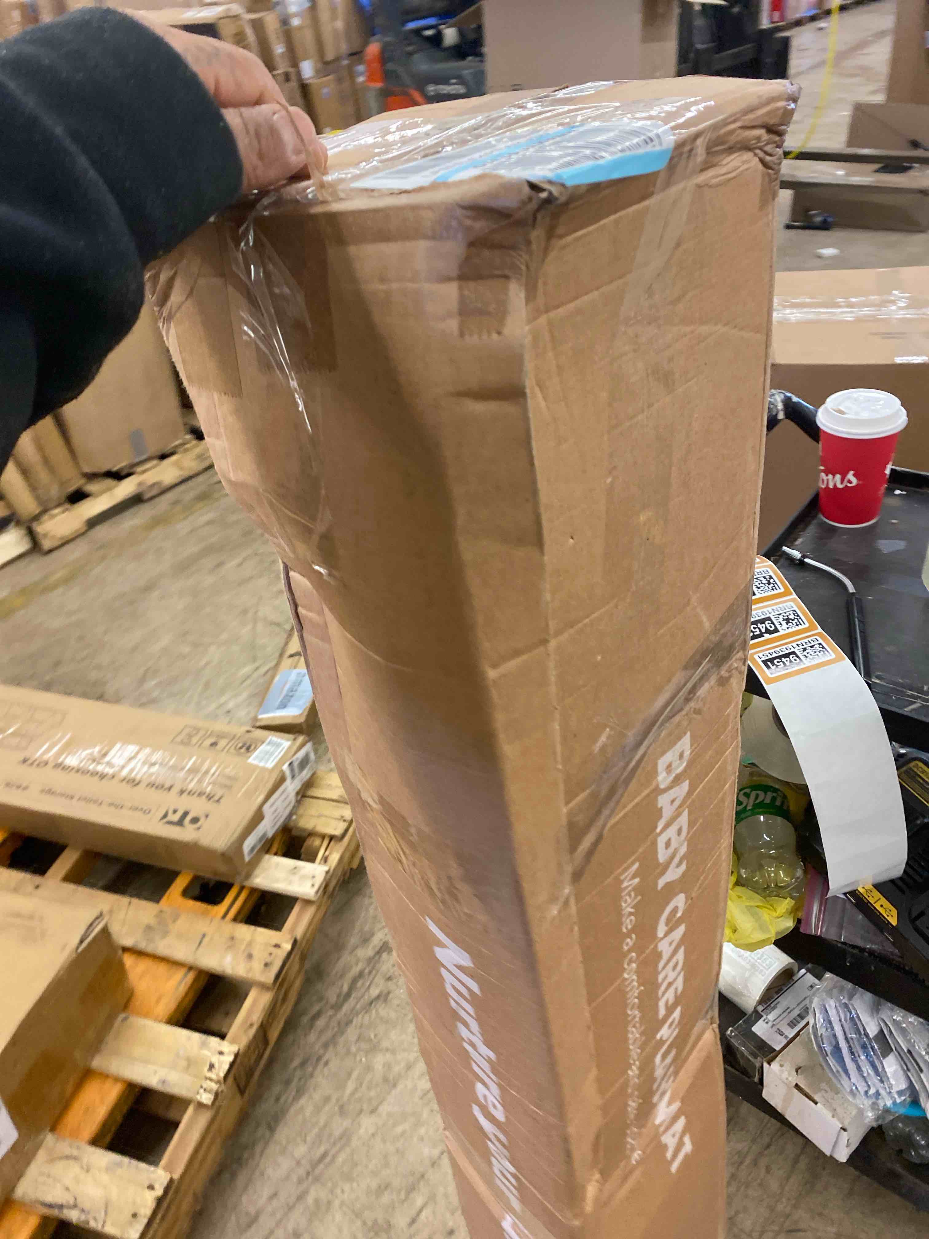 https://s3.amazonaws.com/lotting-images-prod/phillipi/BRN1939451_1742230709732.jpeg