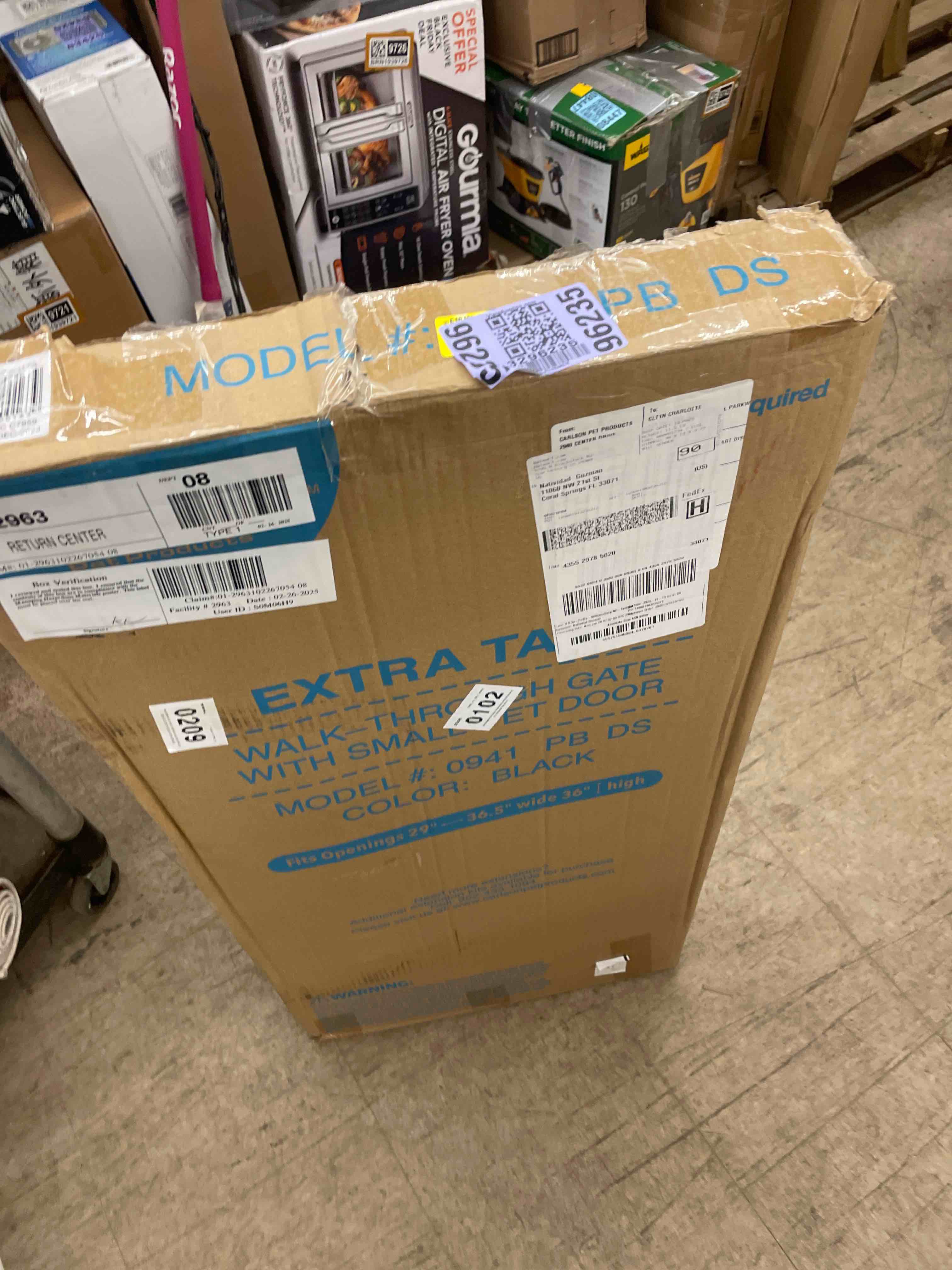 https://s3.amazonaws.com/lotting-images-prod/phillipi/BRN1939883_1743601732732.jpeg
