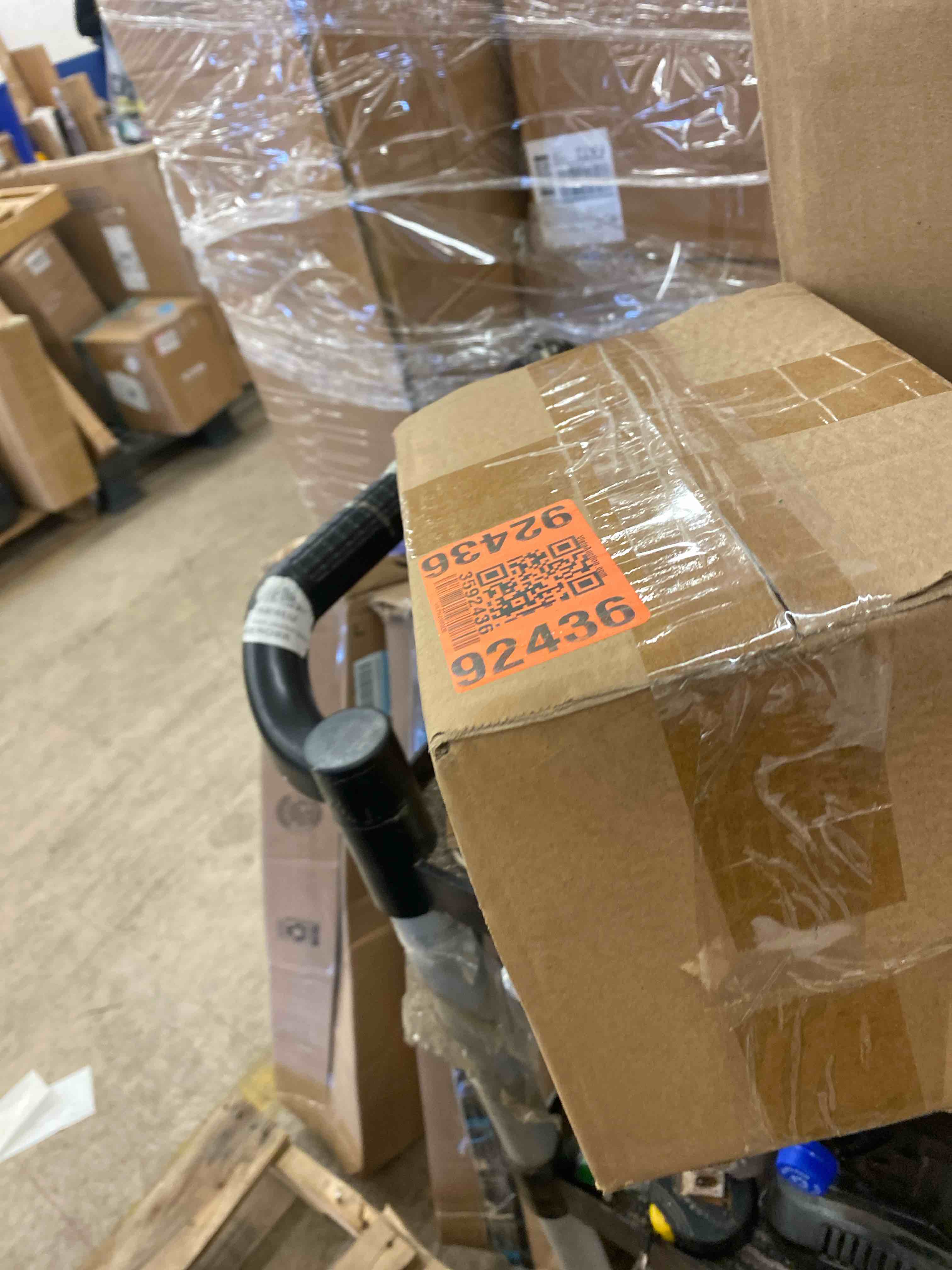 https://s3.amazonaws.com/lotting-images-prod/phillipi/BRN1940595_1745001229083.jpeg