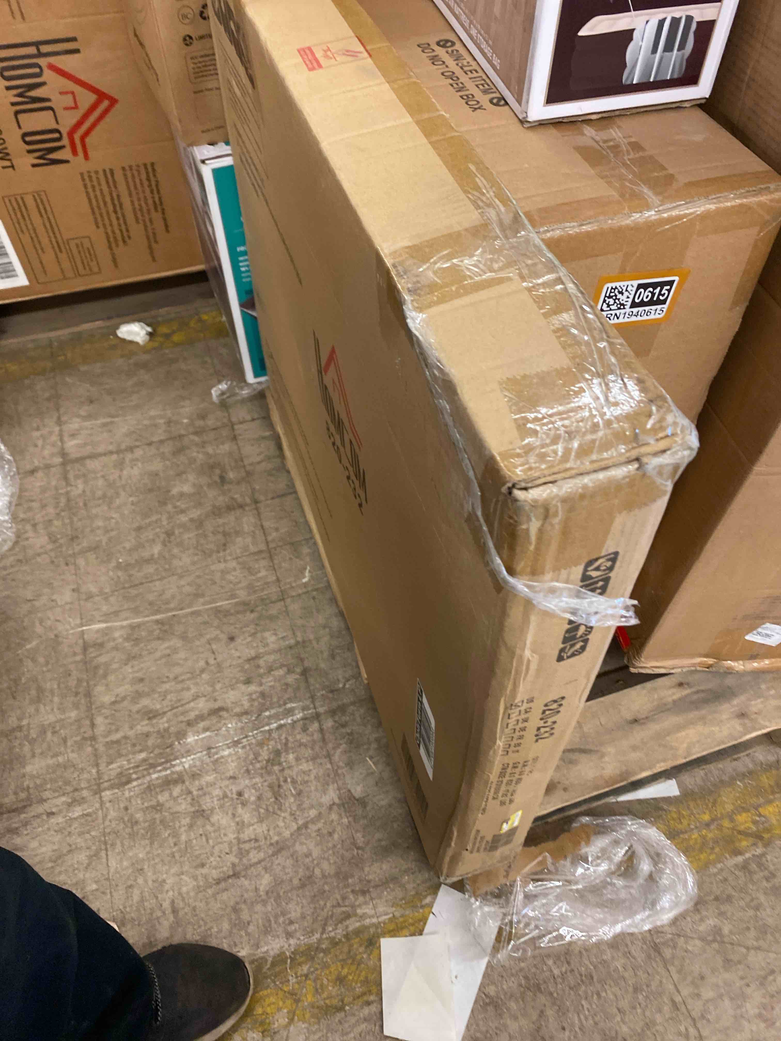 https://s3.amazonaws.com/lotting-images-prod/phillipi/BRN1940620_1745004973716.jpeg