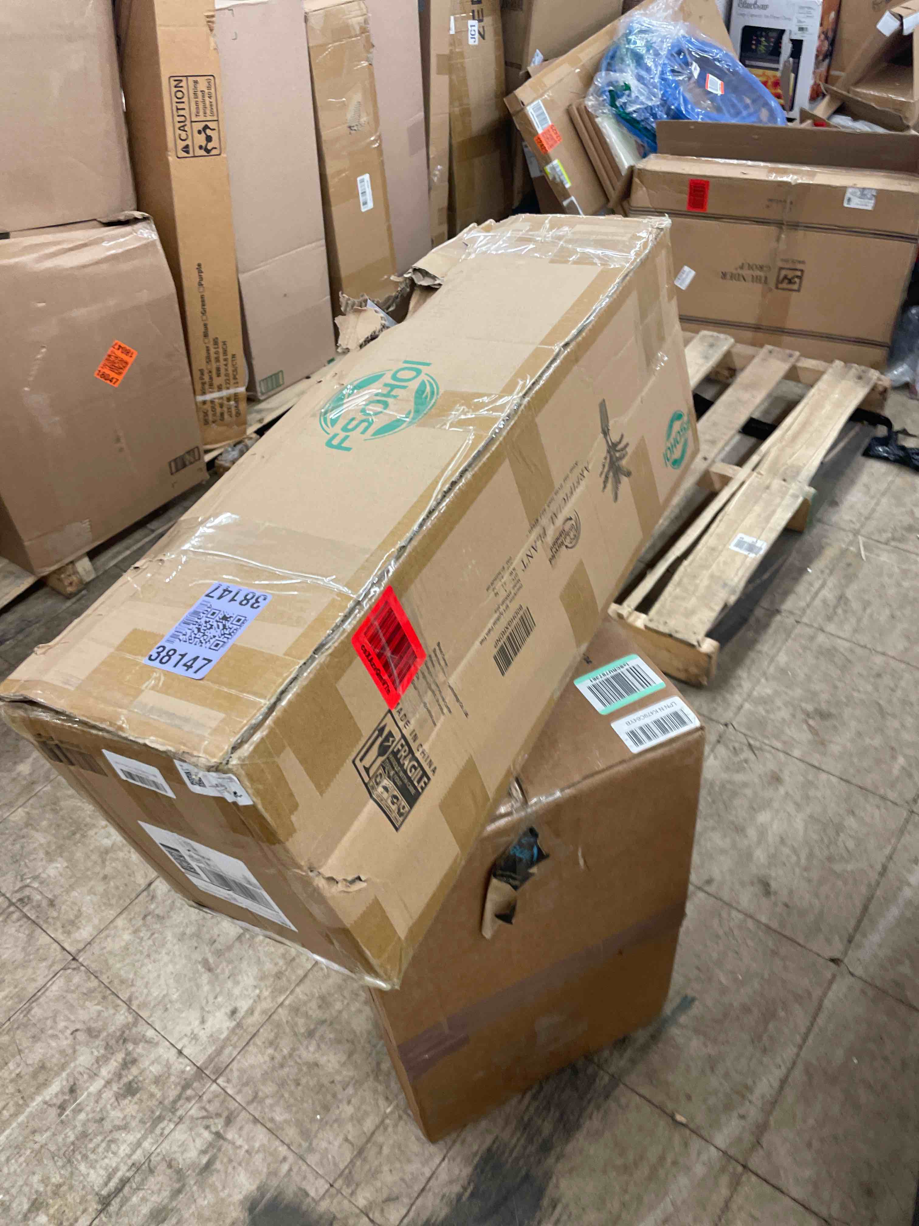 https://s3.amazonaws.com/lotting-images-prod/phillipi/BRN1940868_1746280749610.jpeg