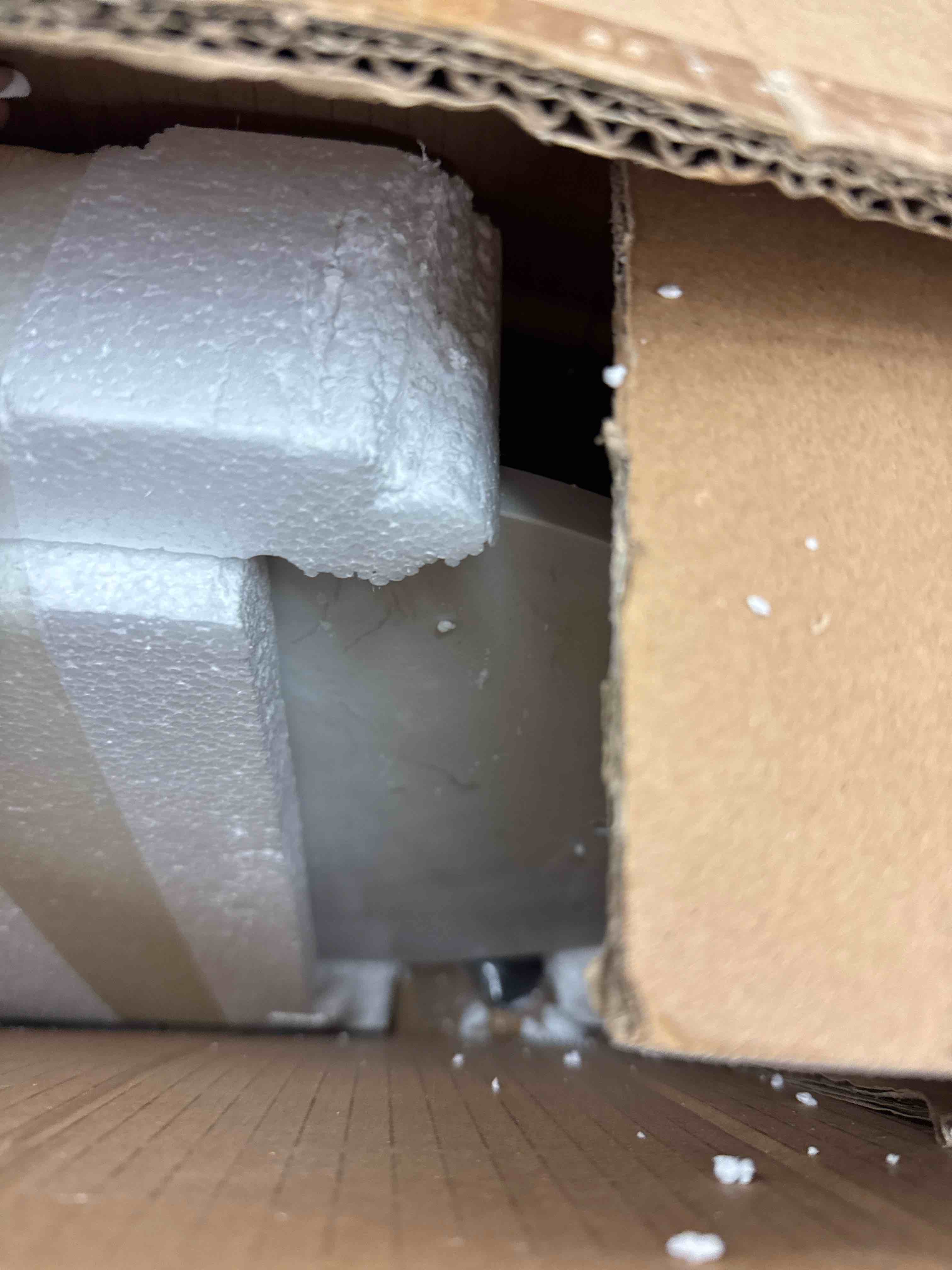 https://s3.amazonaws.com/lotting-images-prod/phillipi/BRN1940983_1746463060138.jpeg