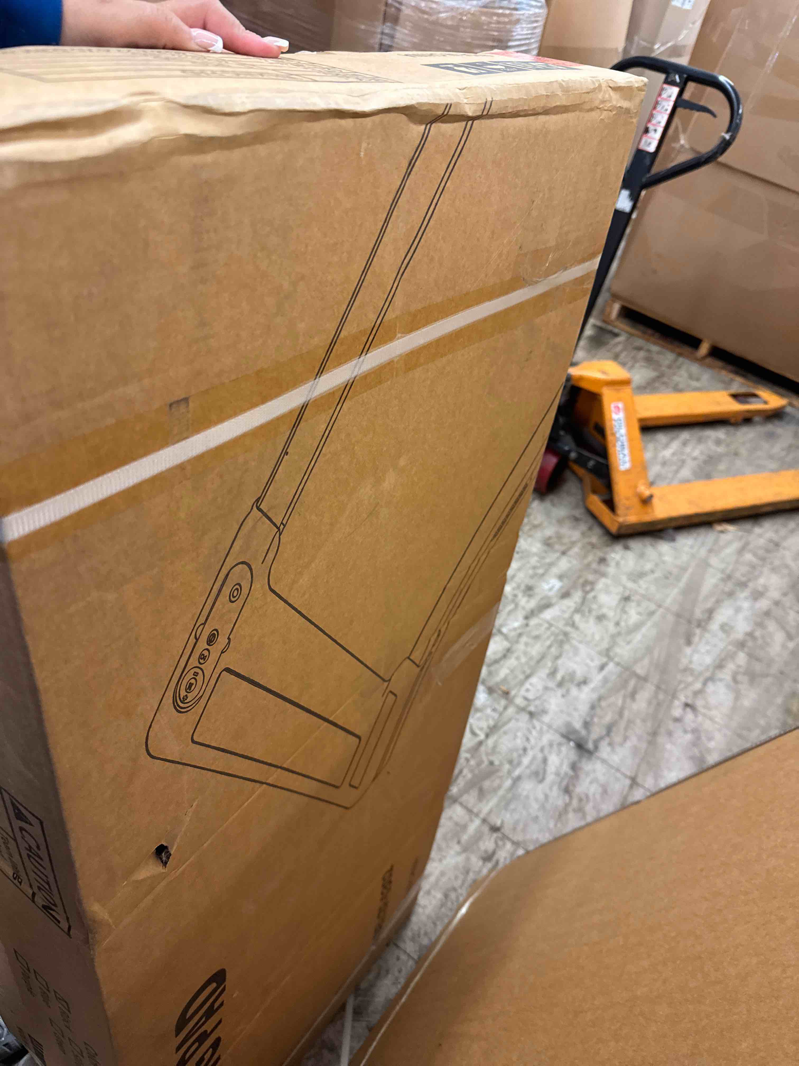 https://s3.amazonaws.com/lotting-images-prod/phillipi/BRN1941019_1746472460526.jpeg