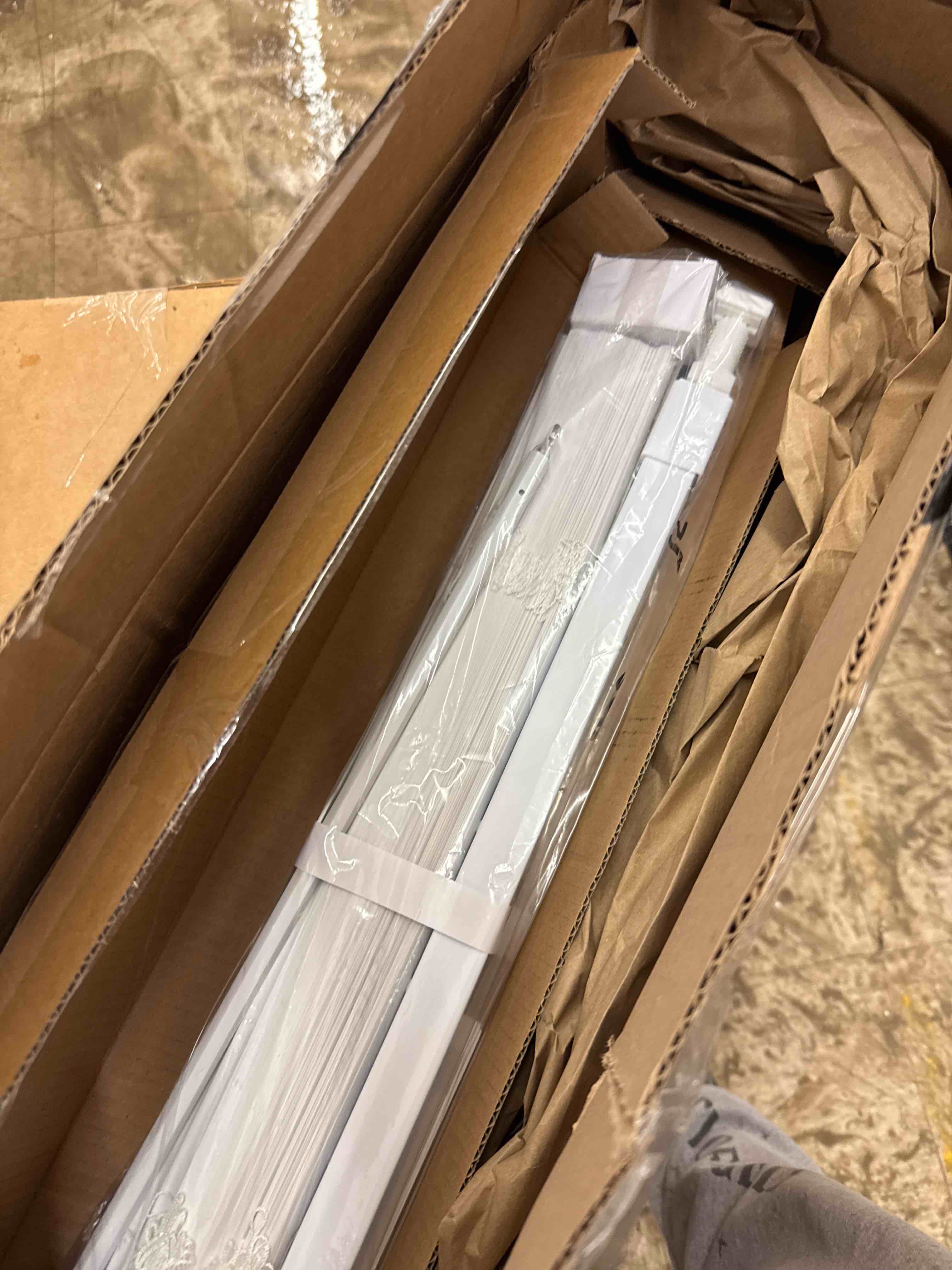 https://s3.amazonaws.com/lotting-images-prod/phillipi/BRN1941034_1746474068489.jpeg