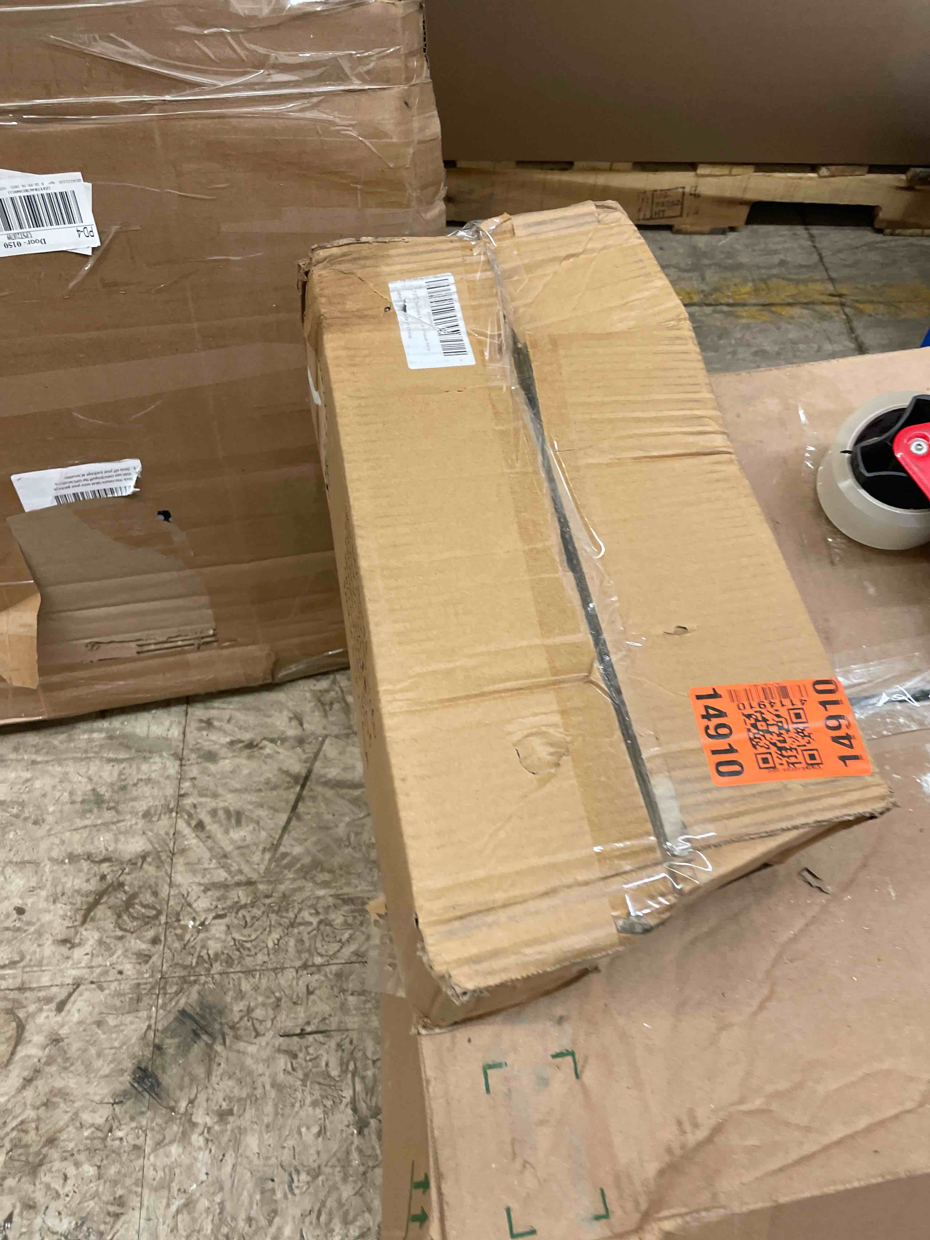 https://s3.amazonaws.com/lotting-images-prod/phillipi/BRN1941053_1746475692286.jpeg