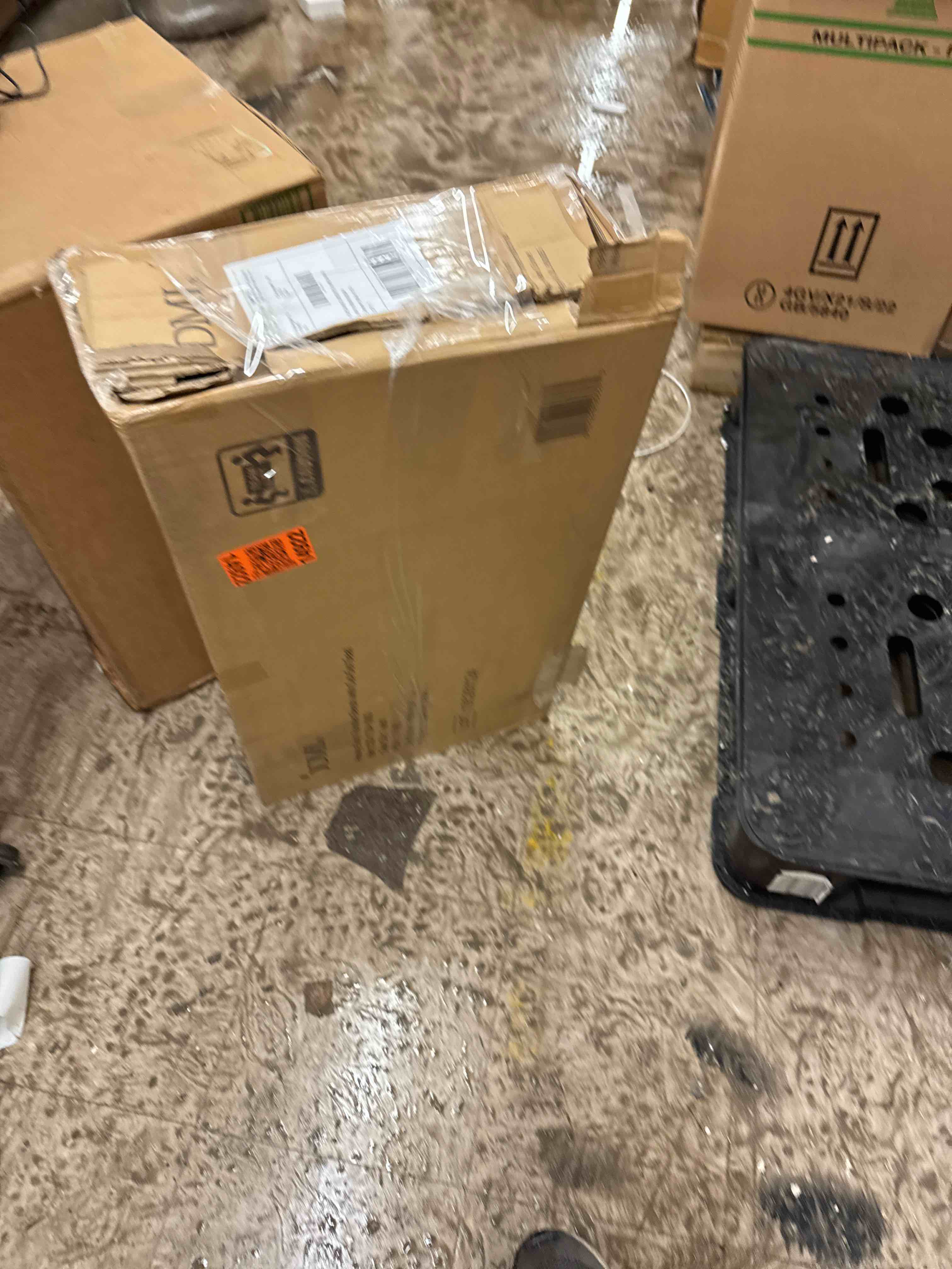 https://s3.amazonaws.com/lotting-images-prod/phillipi/BRN1941054_1746475744669.jpeg