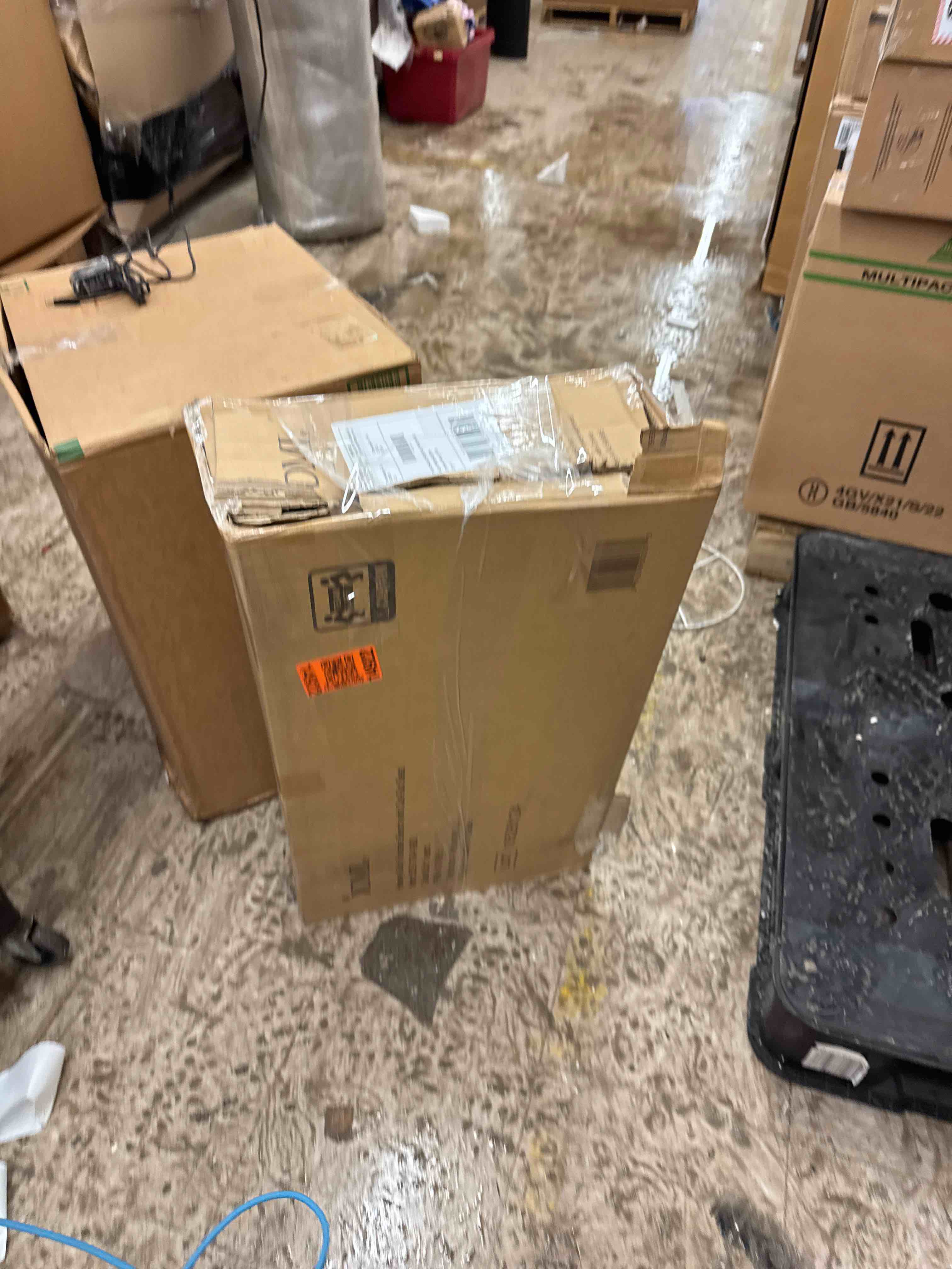 https://s3.amazonaws.com/lotting-images-prod/phillipi/BRN1941054_1746475745478.jpeg