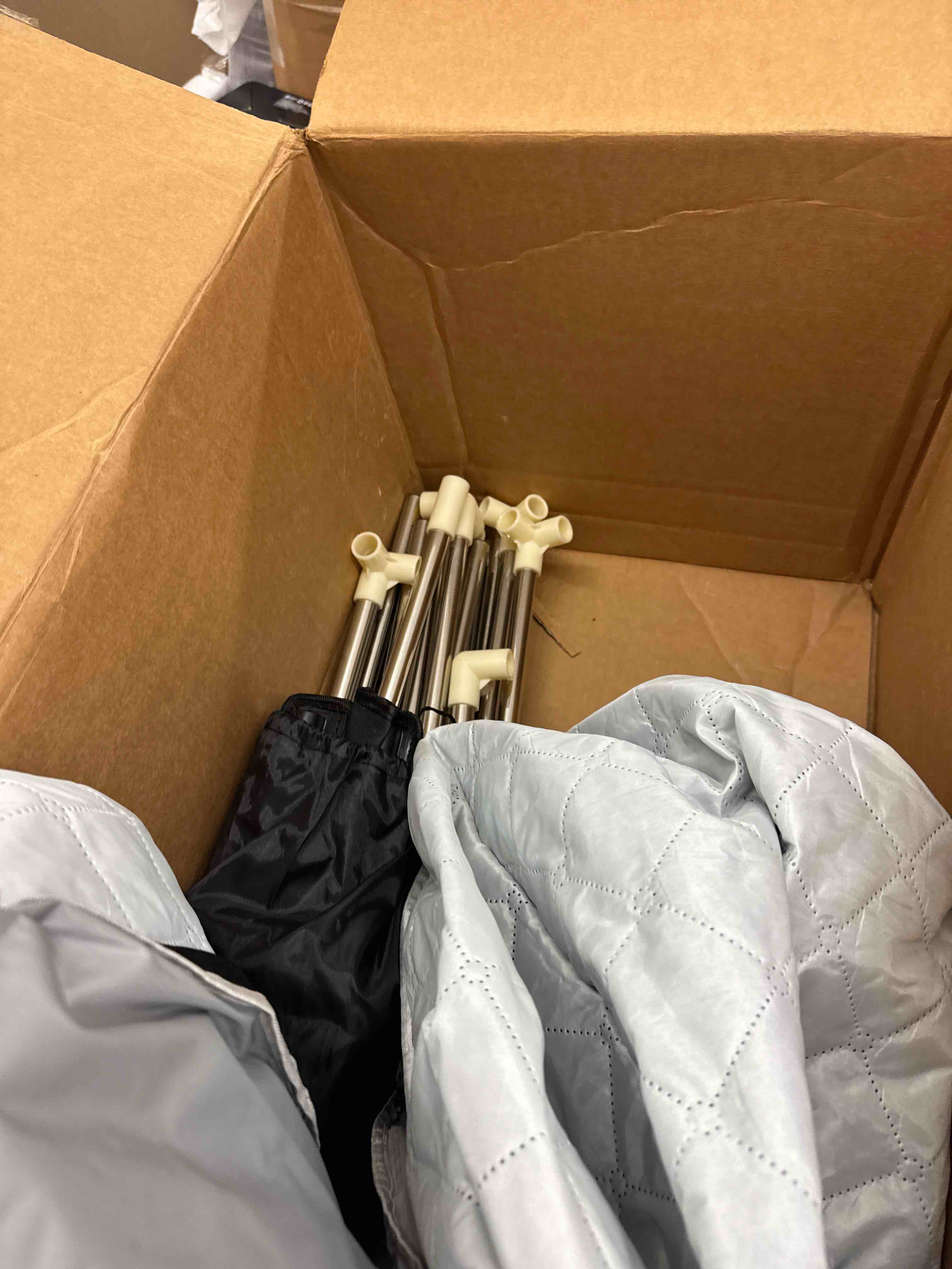 https://s3.amazonaws.com/lotting-images-prod/phillipi/BRN1941097_1746539716273.jpeg