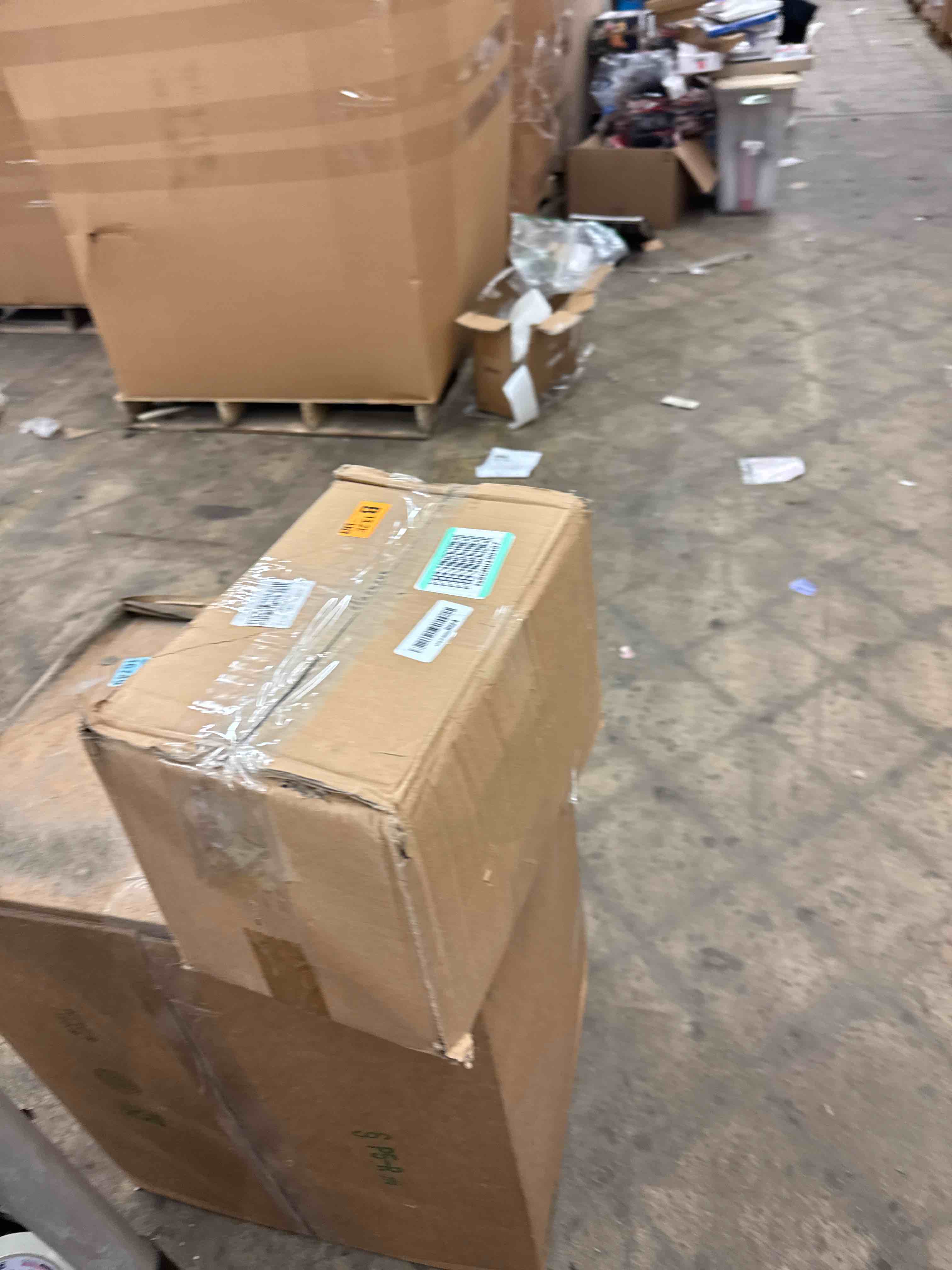 https://s3.amazonaws.com/lotting-images-prod/phillipi/BRN1941172_1746560393627.jpeg