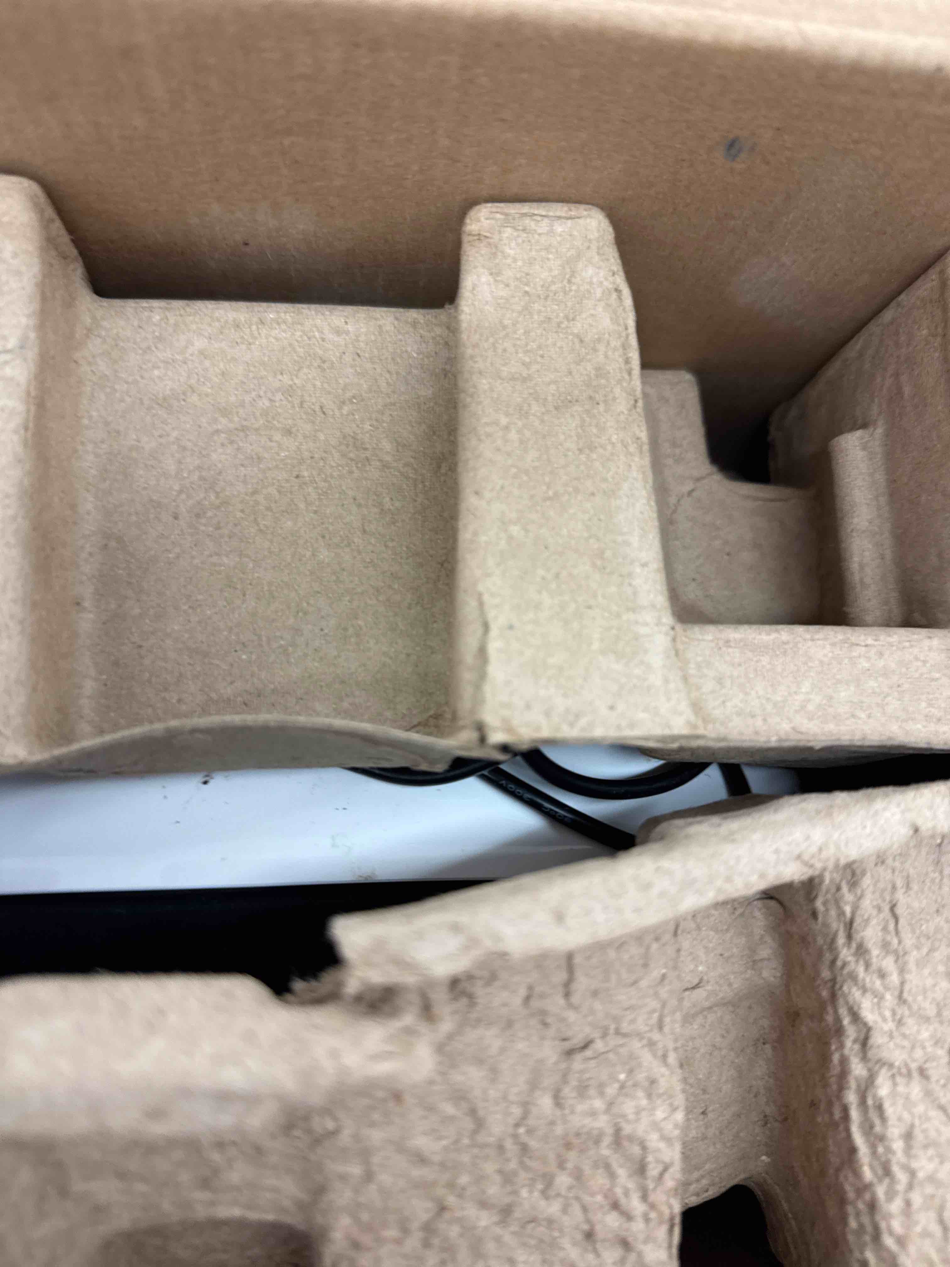 https://s3.amazonaws.com/lotting-images-prod/phillipi/BRN1941189_1746561732398.jpeg