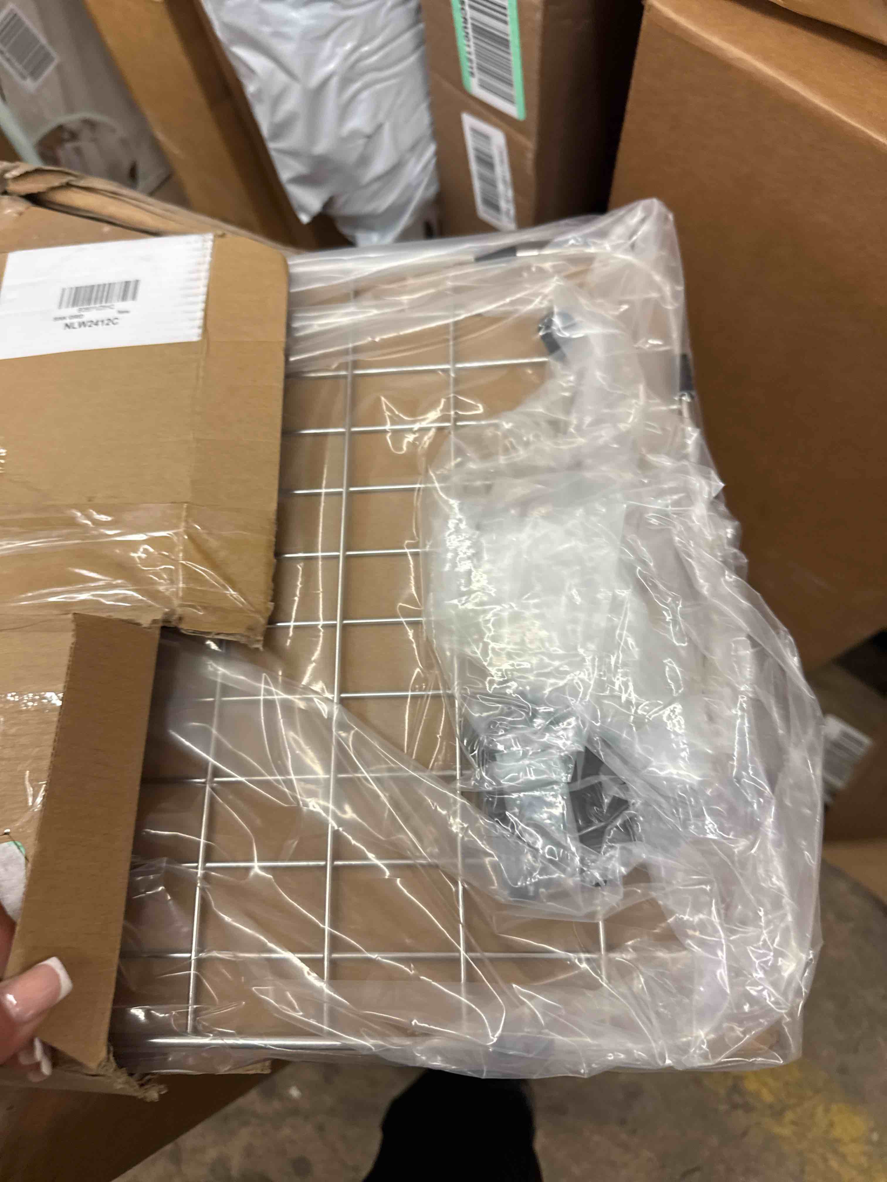 https://s3.amazonaws.com/lotting-images-prod/phillipi/BRN1941201_1746562870612.jpeg