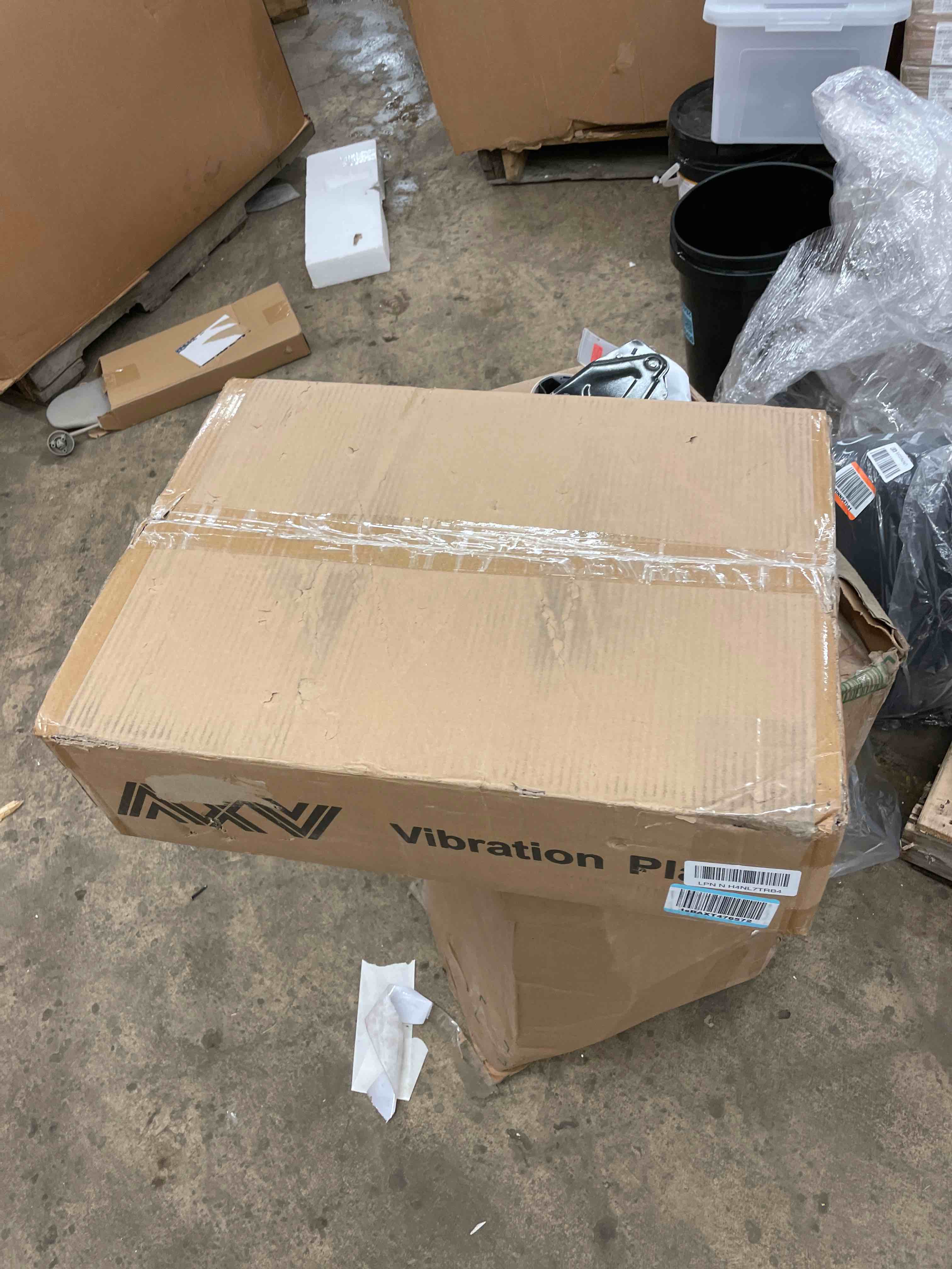 https://s3.amazonaws.com/lotting-images-prod/phillipi/BRN1941216_1746564158429.jpeg