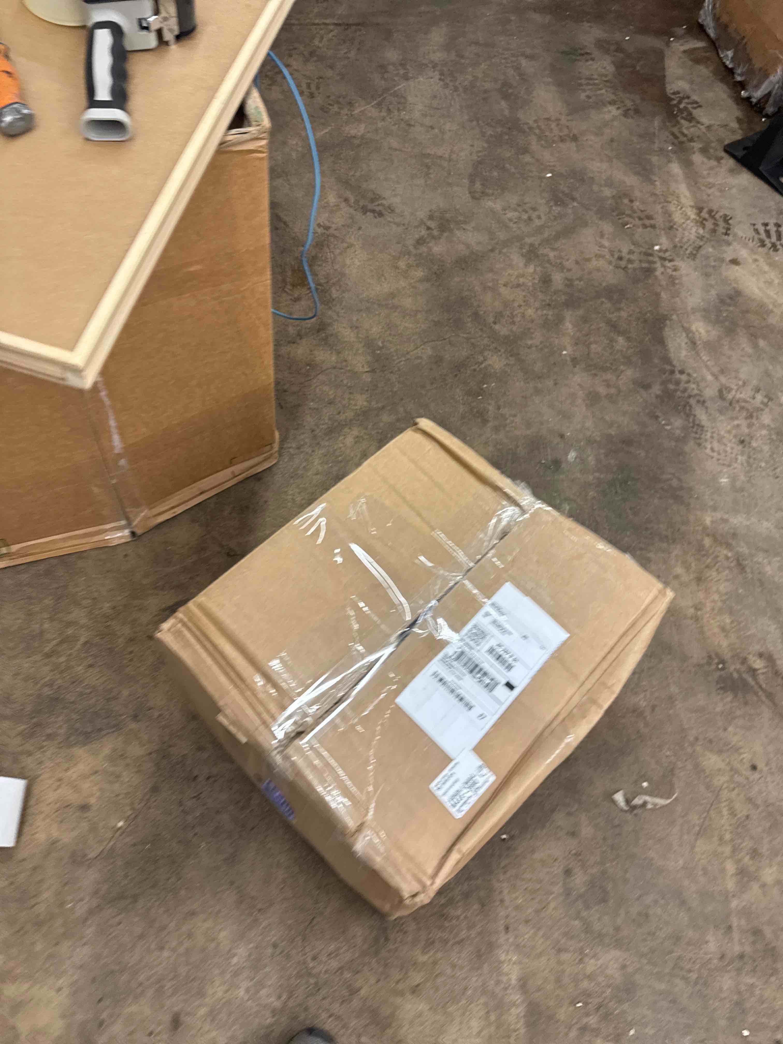 https://s3.amazonaws.com/lotting-images-prod/phillipi/BRN1941280_1746649505191.jpeg