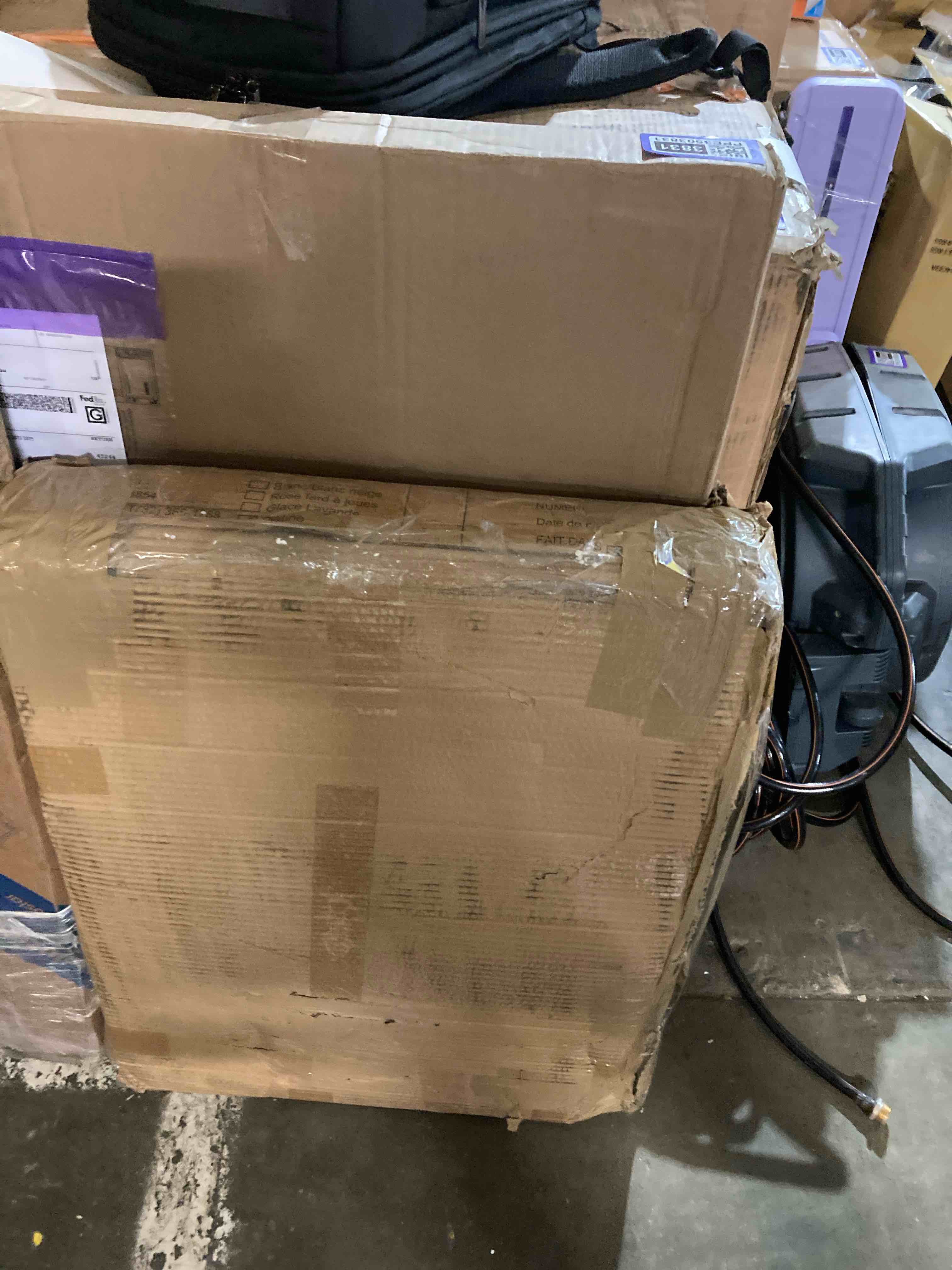 https://s3.amazonaws.com/lotting-images-prod/phillipi/BRN1942001_1756907143269.jpeg
