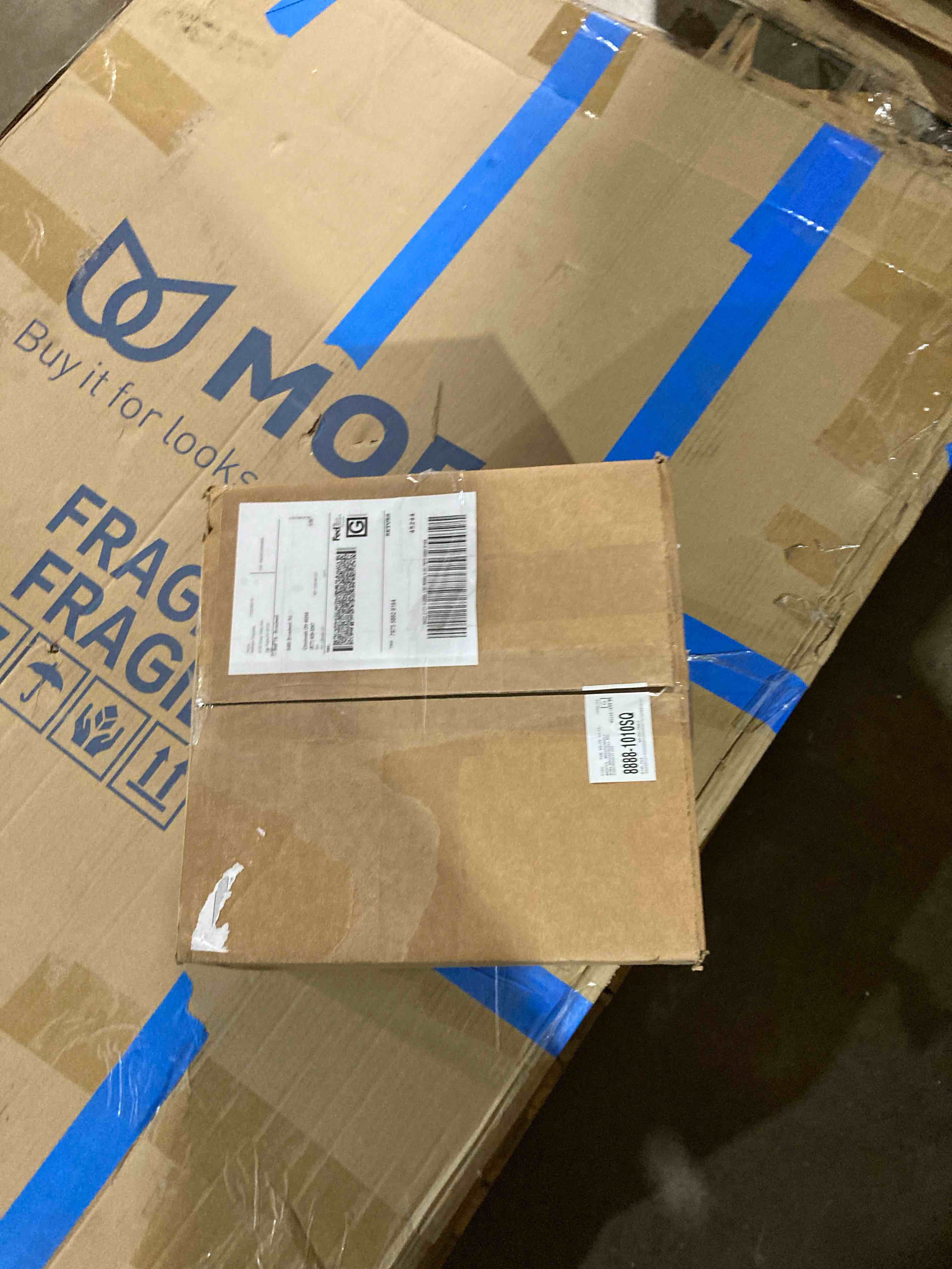 https://s3.amazonaws.com/lotting-images-prod/phillipi/BRN1942003_1756907467456.jpeg