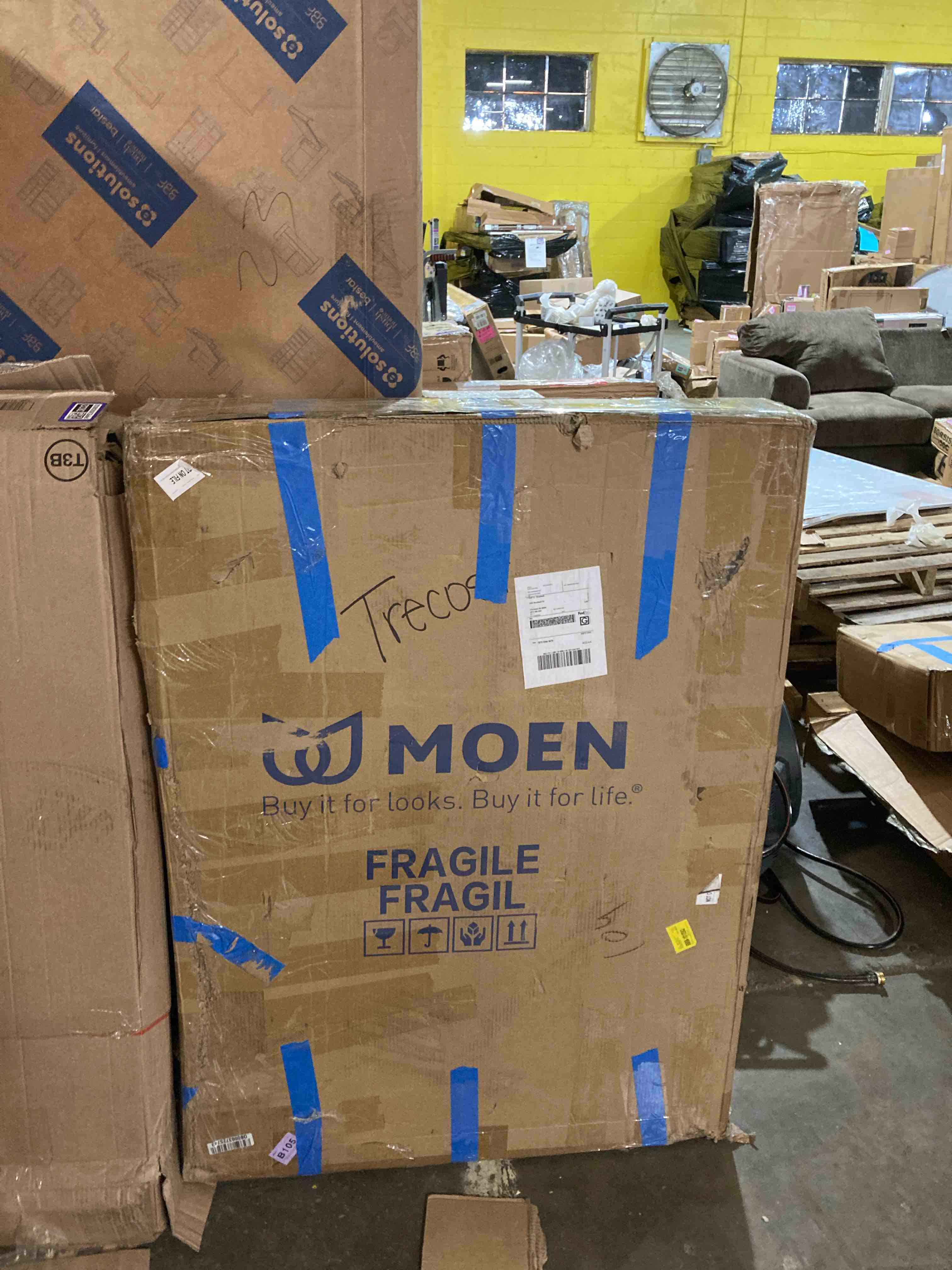 https://s3.amazonaws.com/lotting-images-prod/phillipi/BRN1942005_1756907678600.jpeg