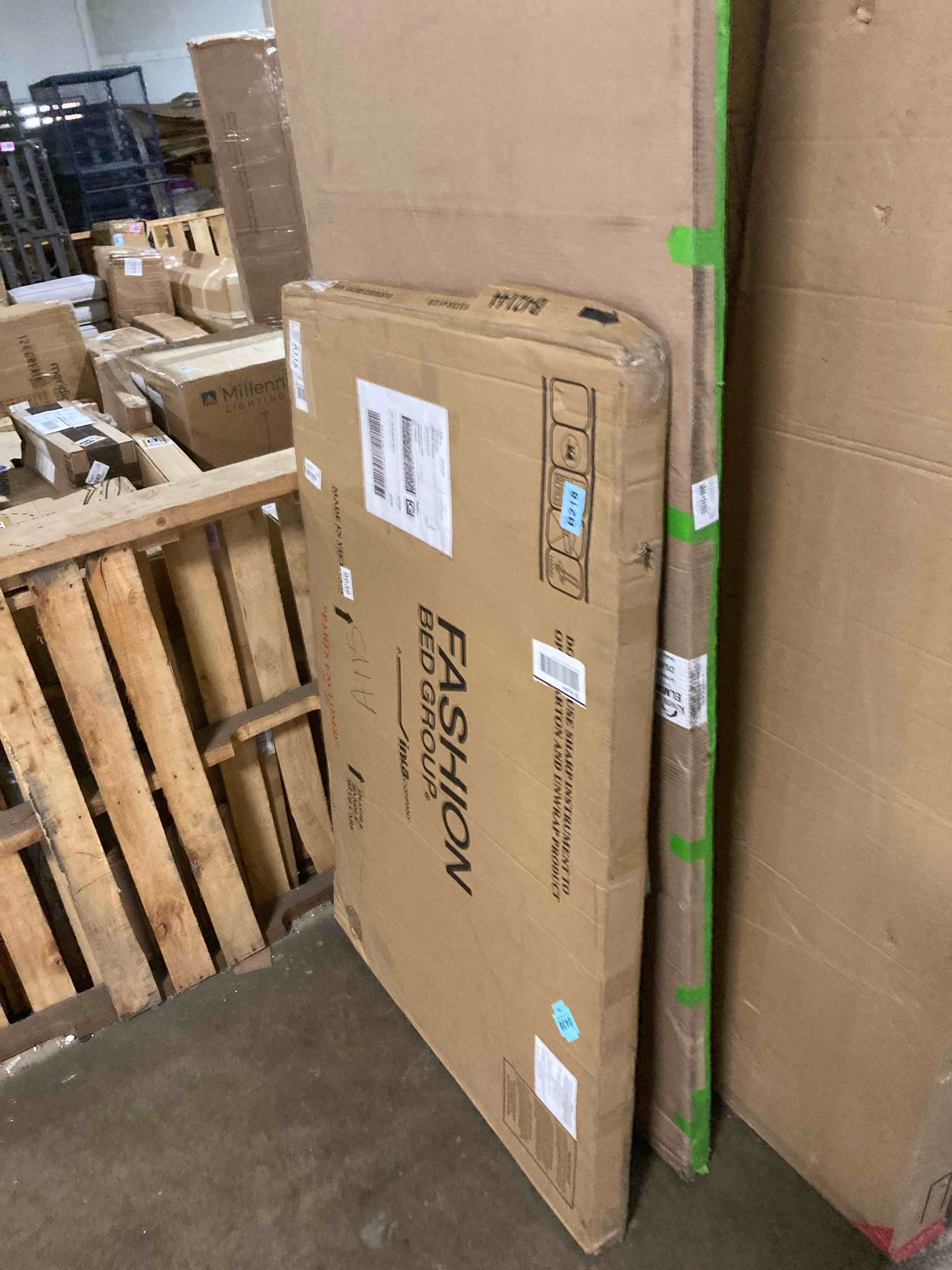 https://s3.amazonaws.com/lotting-images-prod/phillipi/BRN1942029_1756913700506.jpeg