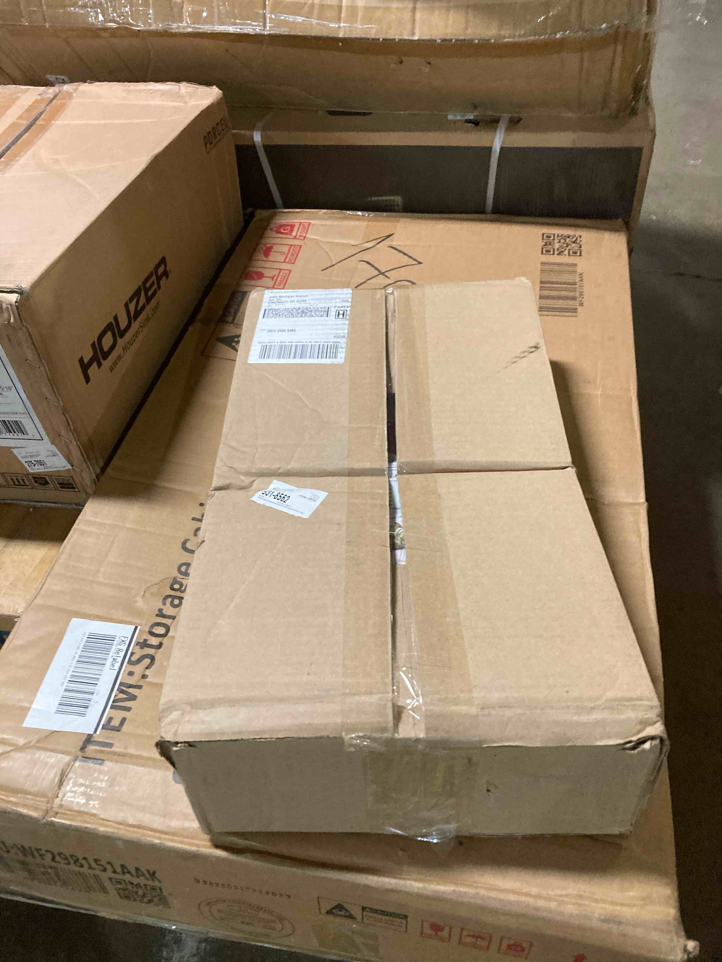https://s3.amazonaws.com/lotting-images-prod/phillipi/BRN1942032_1756914564510.jpeg