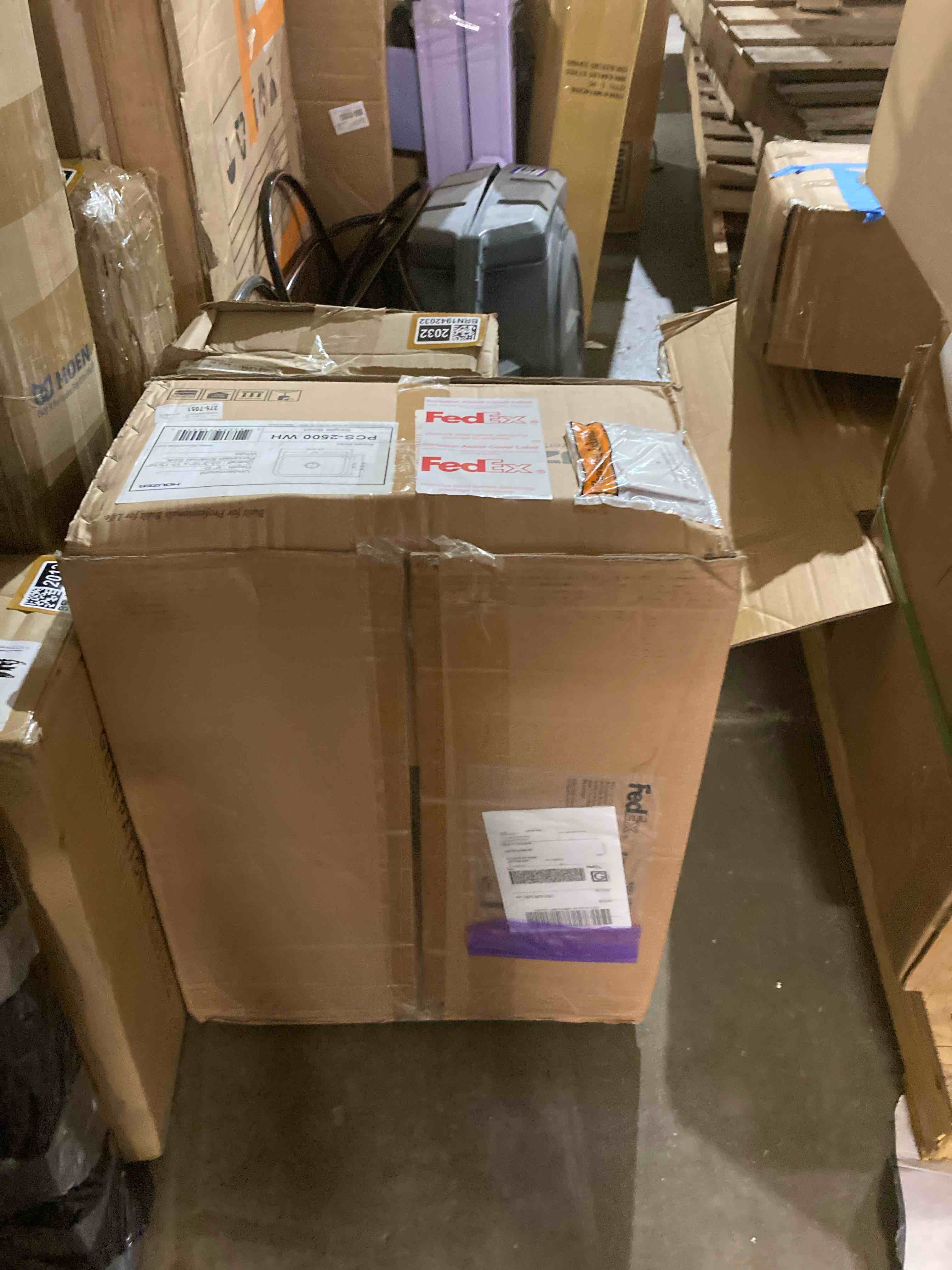 https://s3.amazonaws.com/lotting-images-prod/phillipi/BRN1942033_1756914659965.jpeg