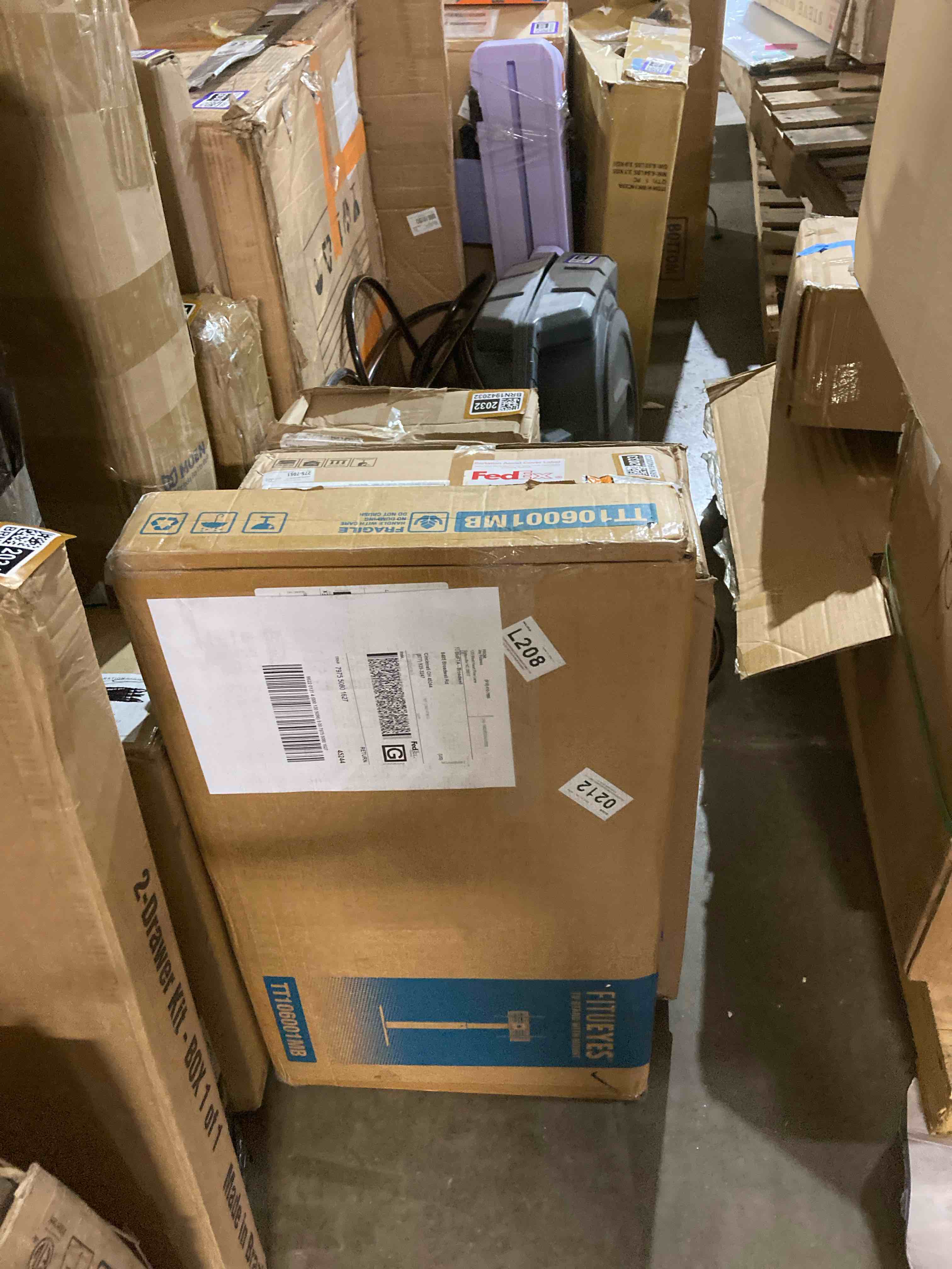 https://s3.amazonaws.com/lotting-images-prod/phillipi/BRN1942036_1756915199958.jpeg