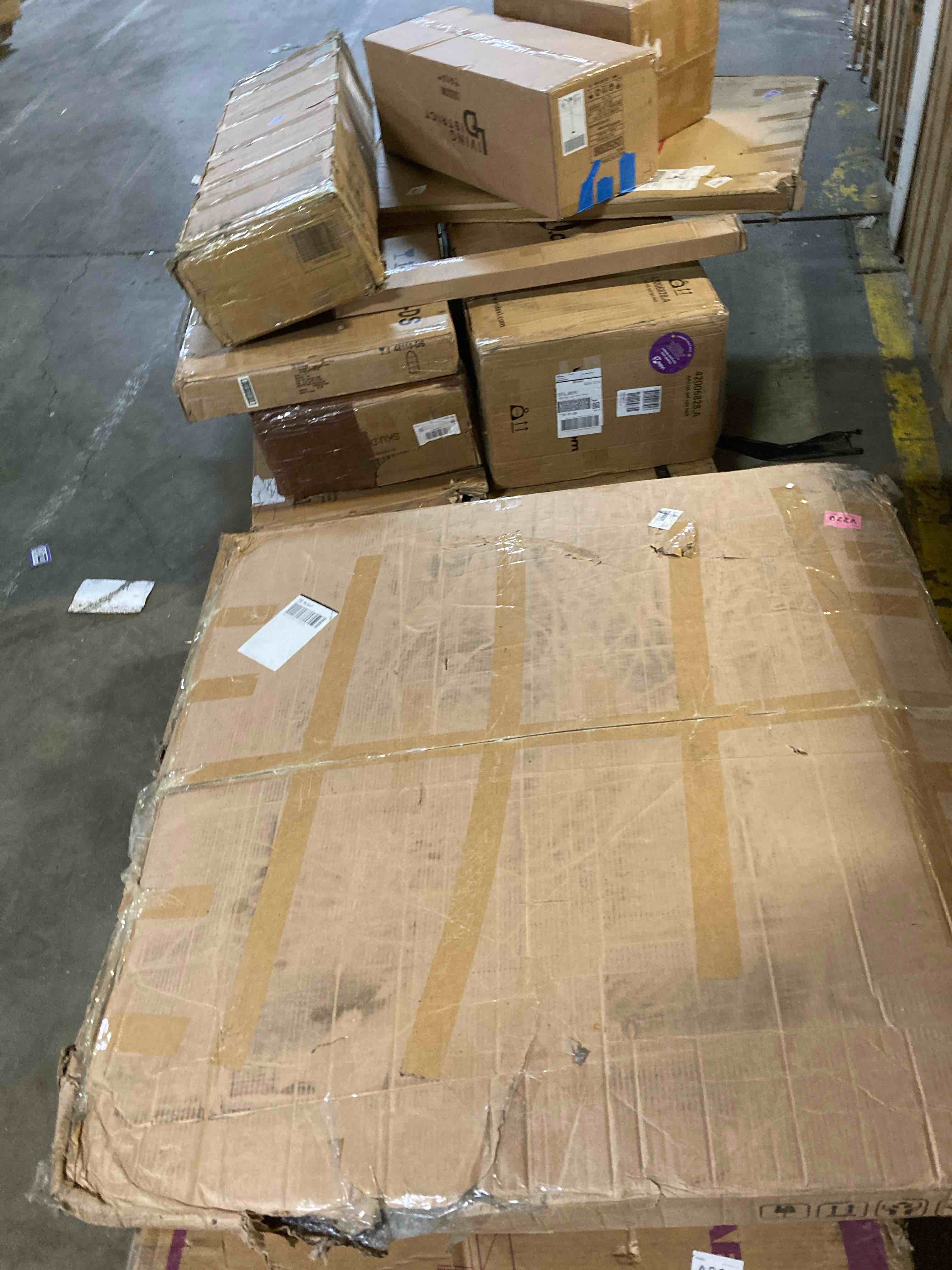 https://s3.amazonaws.com/lotting-images-prod/phillipi/BRN1942058_1756919915956.jpeg