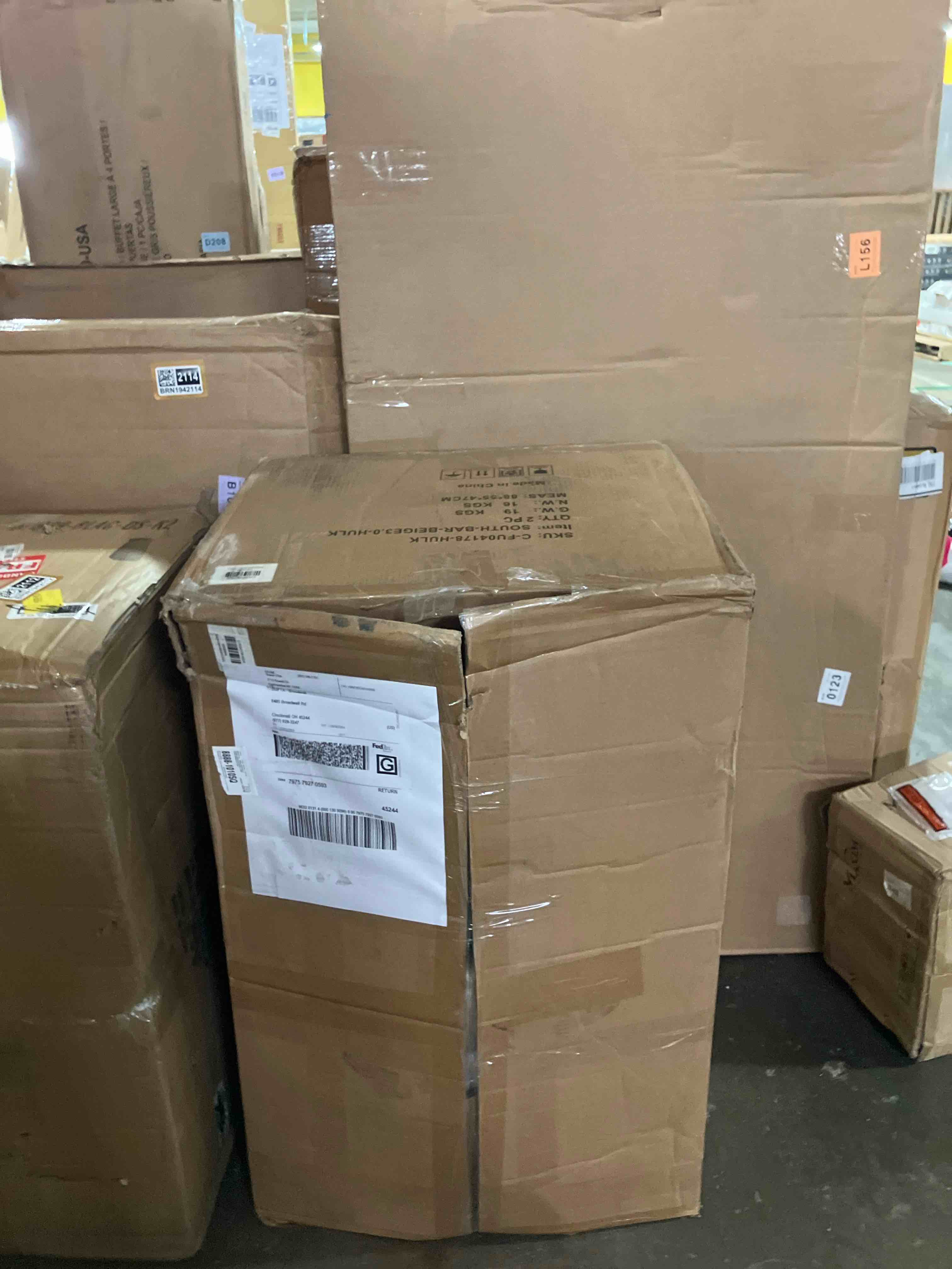 https://s3.amazonaws.com/lotting-images-prod/phillipi/BRN1942111_1757099115628.jpeg