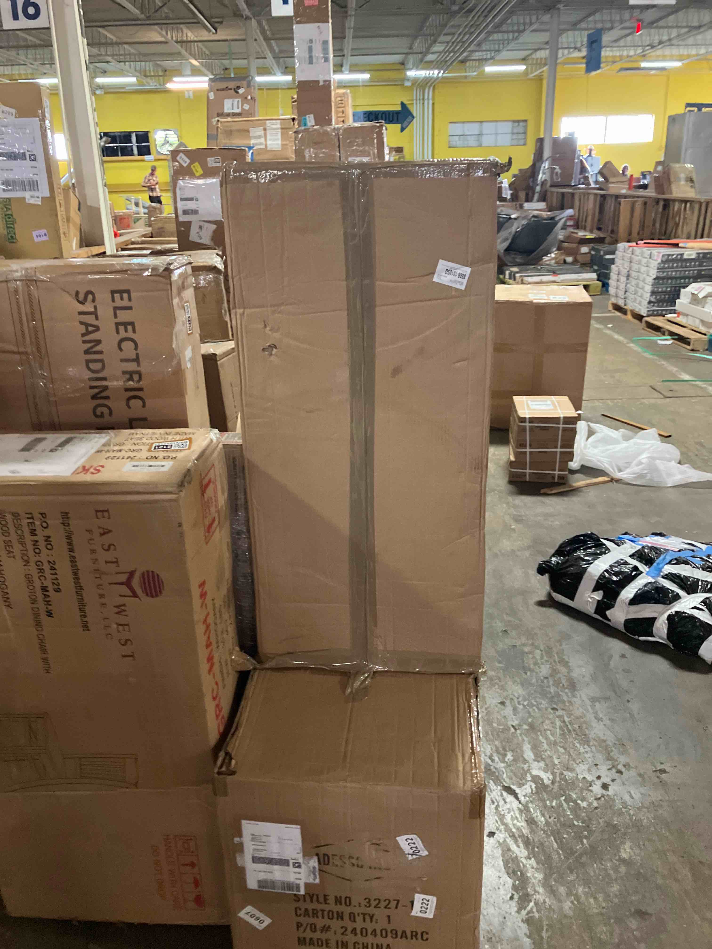 https://s3.amazonaws.com/lotting-images-prod/phillipi/BRN1942119_1757097678128.jpeg