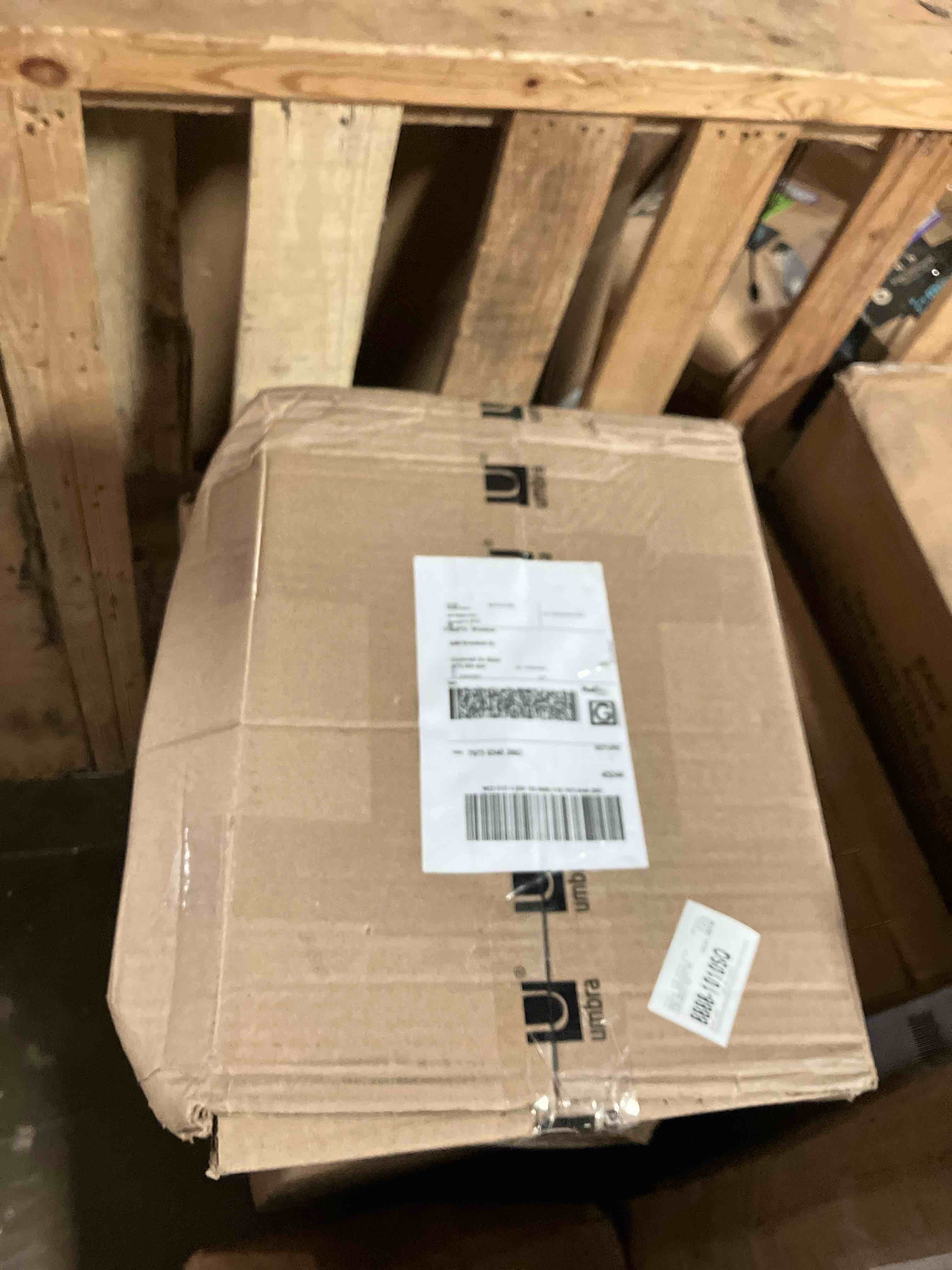 https://s3.amazonaws.com/lotting-images-prod/phillipi/BRN1942142_1757093205585.jpeg