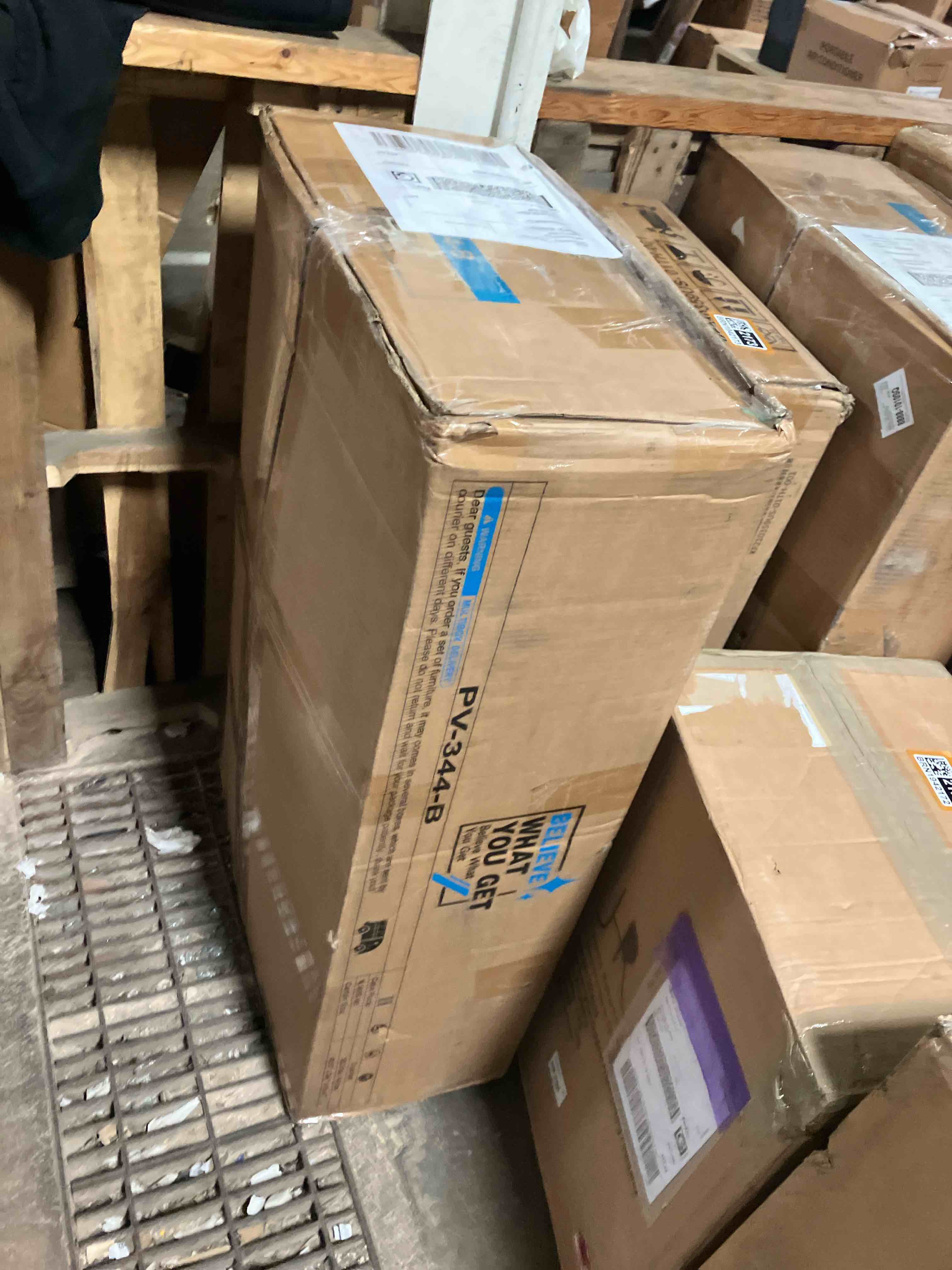https://s3.amazonaws.com/lotting-images-prod/phillipi/BRN1942170_1757085413854.jpeg