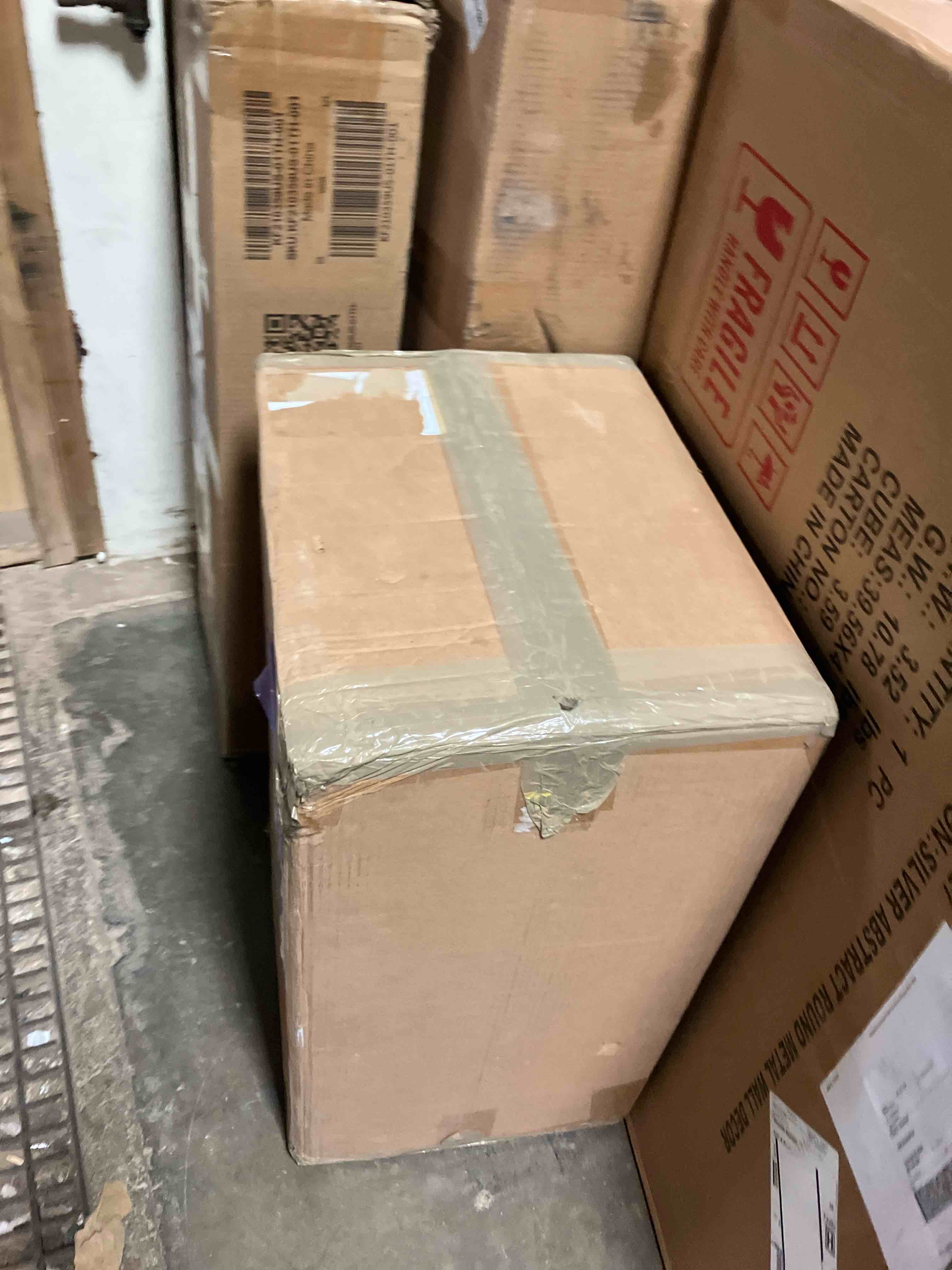 https://s3.amazonaws.com/lotting-images-prod/phillipi/BRN1942172_1757085279509.jpeg