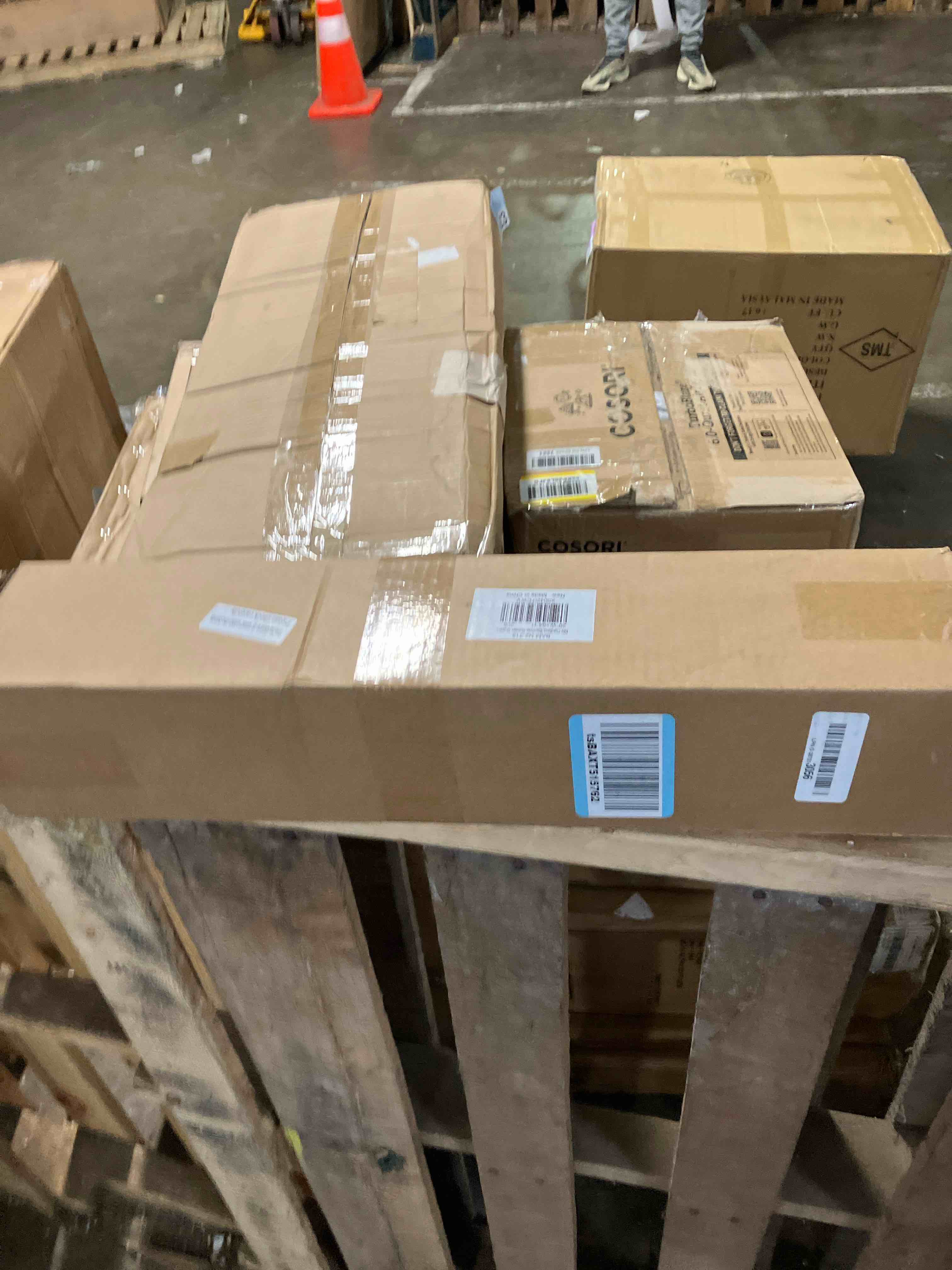 https://s3.amazonaws.com/lotting-images-prod/phillipi/BRN1942183_1757101120083.jpeg