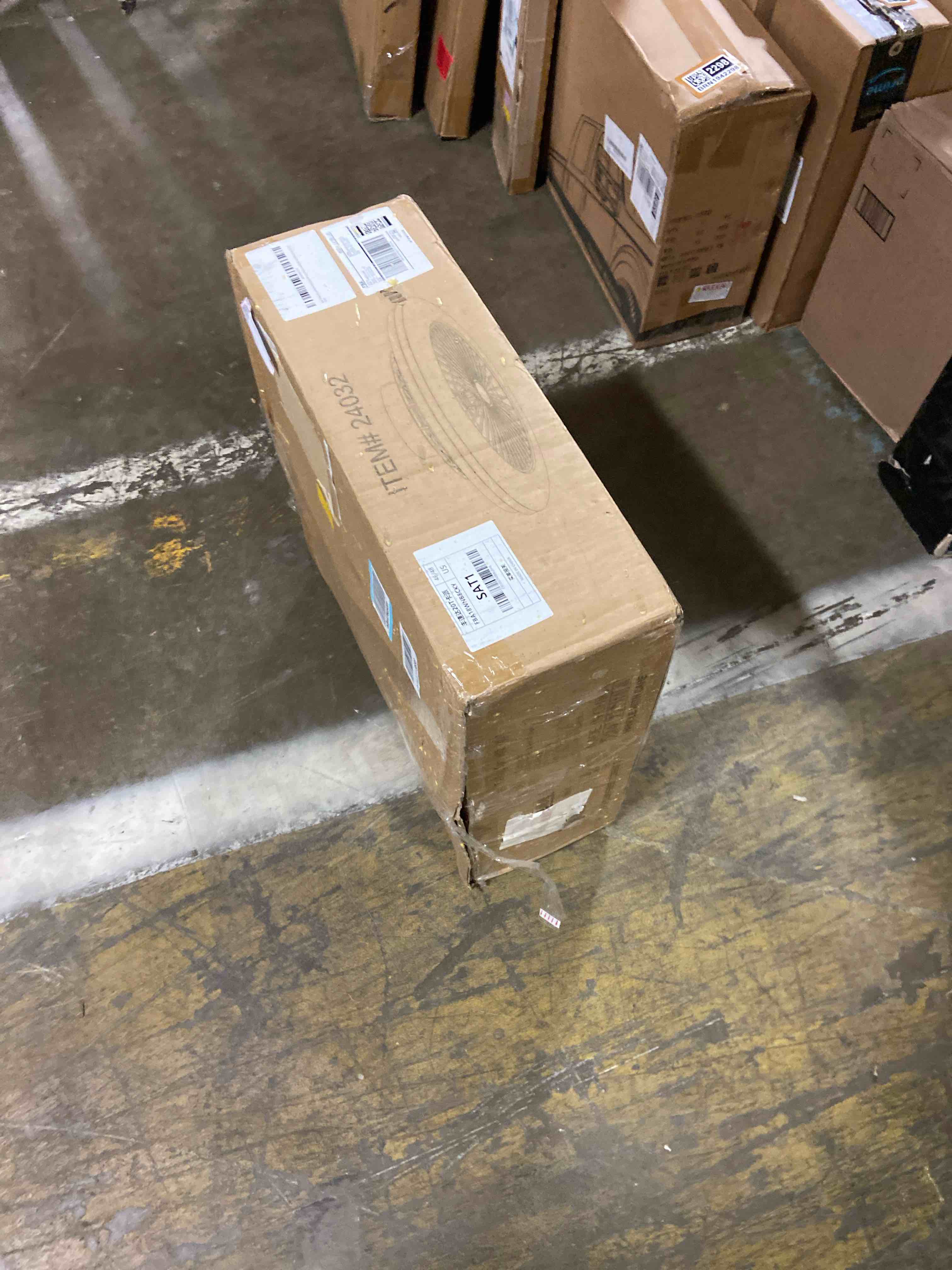 https://s3.amazonaws.com/lotting-images-prod/phillipi/BRN1942295_1757435677087.jpeg