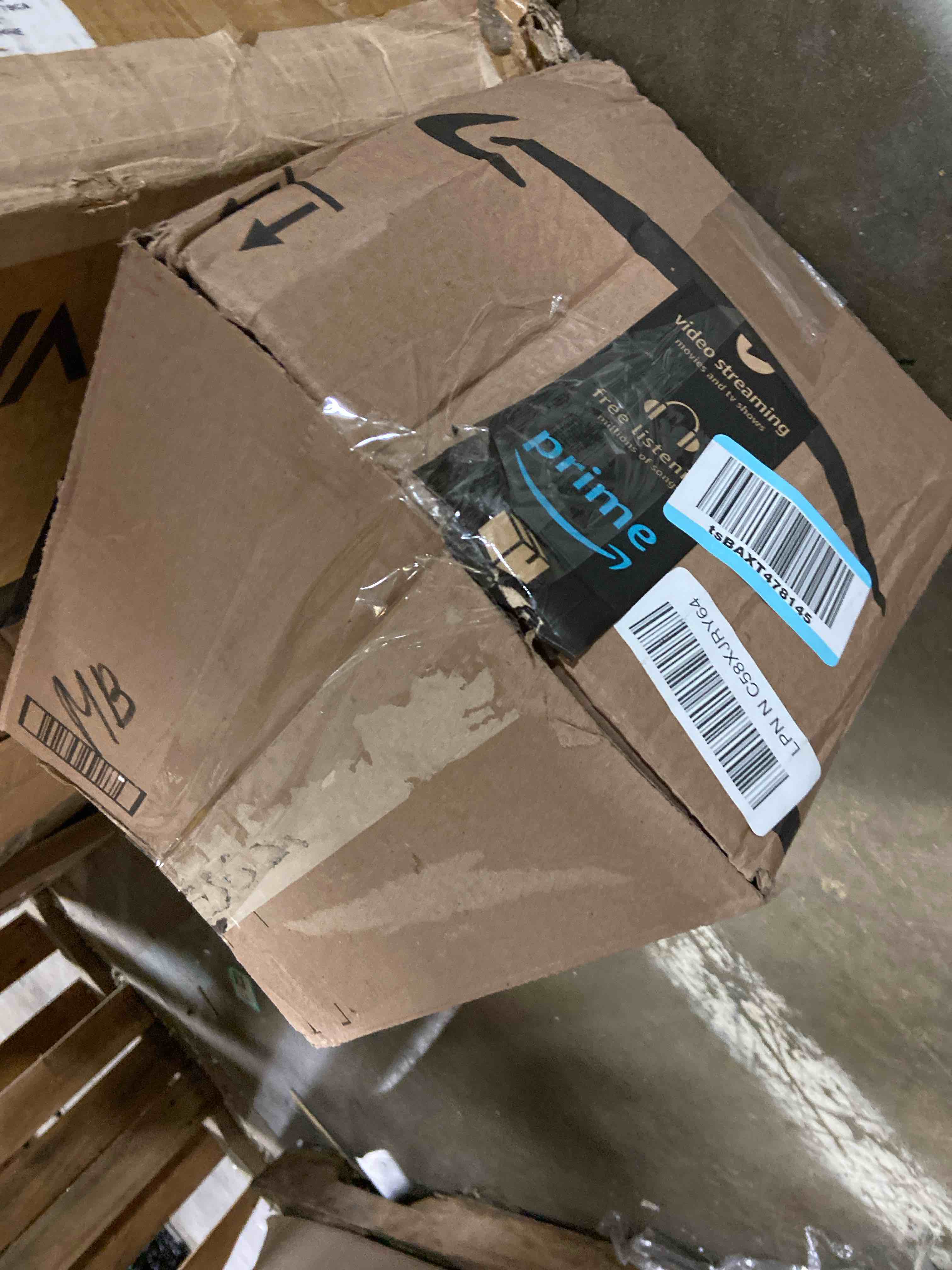 https://s3.amazonaws.com/lotting-images-prod/phillipi/BRN1942310_1757433482504.jpeg