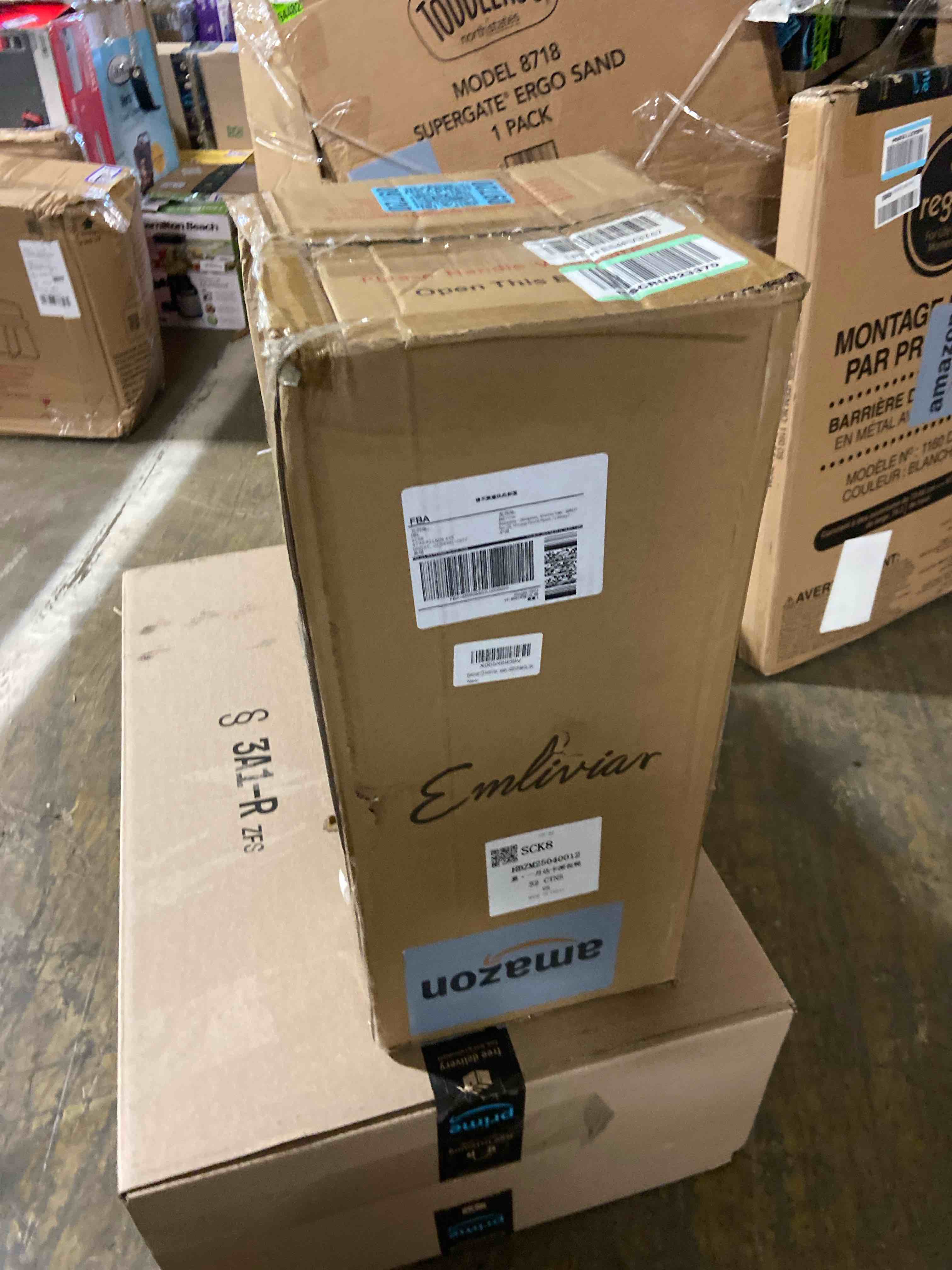 https://s3.amazonaws.com/lotting-images-prod/phillipi/BRN1942381_1757425638278.jpeg