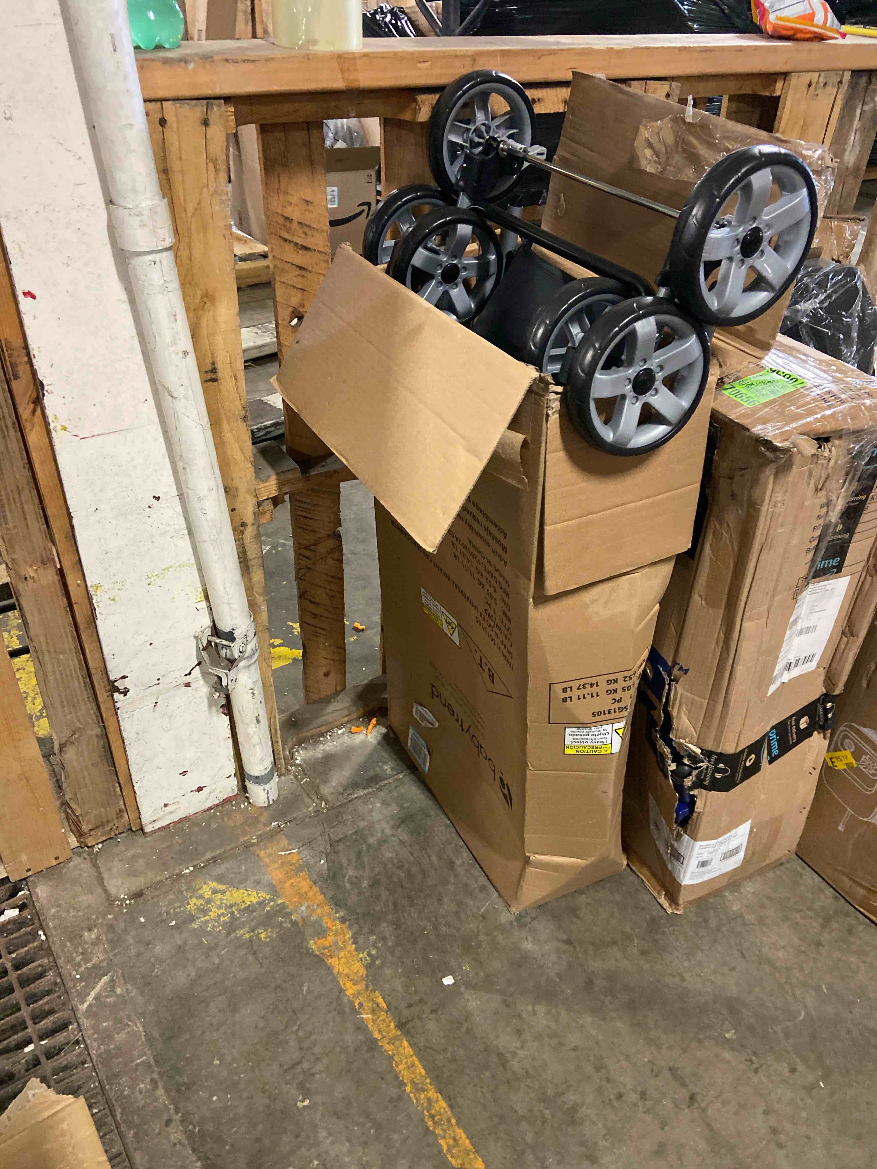 https://s3.amazonaws.com/lotting-images-prod/phillipi/BRN1942399_1757441291491.jpeg