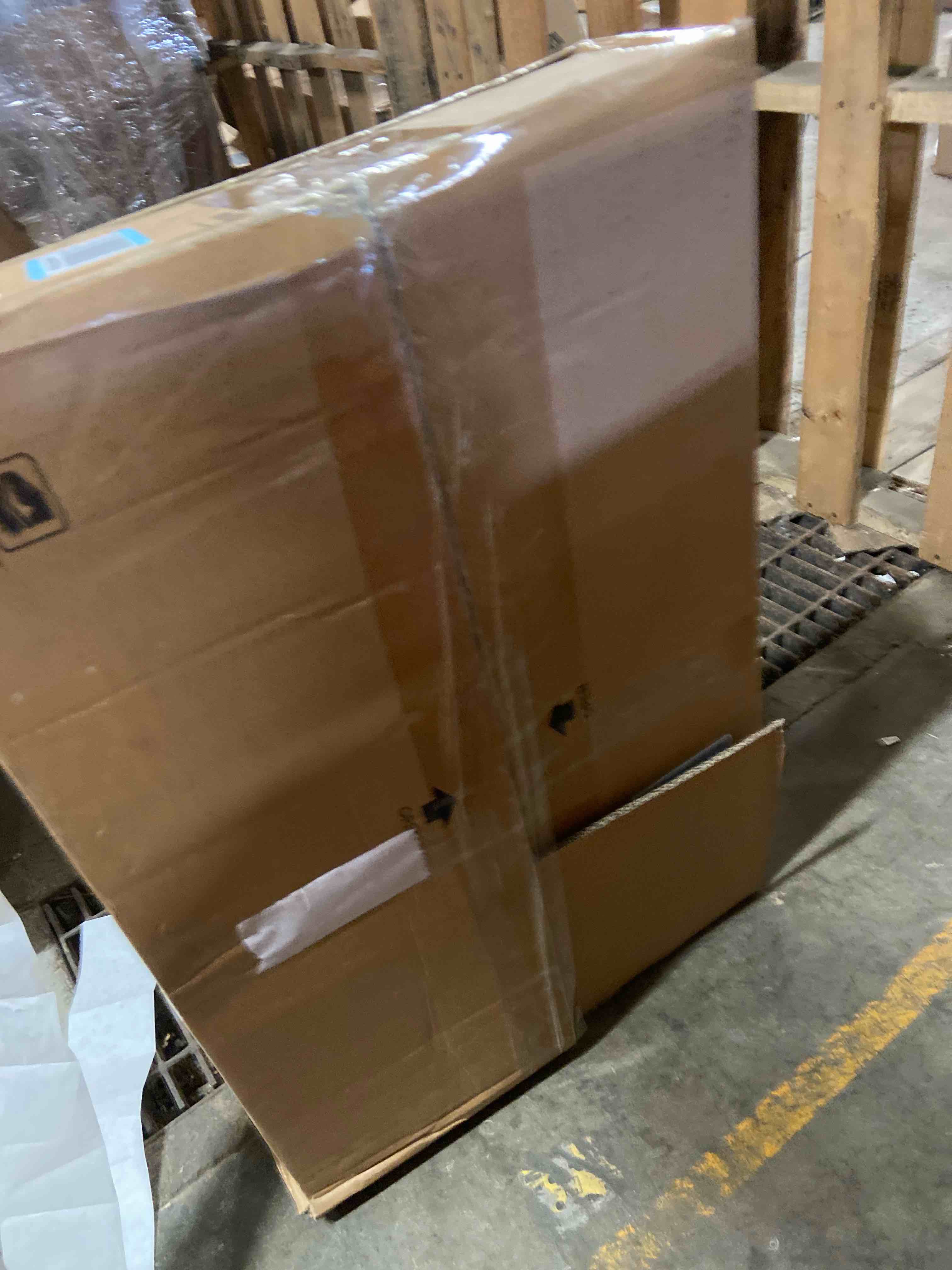 https://s3.amazonaws.com/lotting-images-prod/phillipi/BRN1942405_1757442008403.jpeg