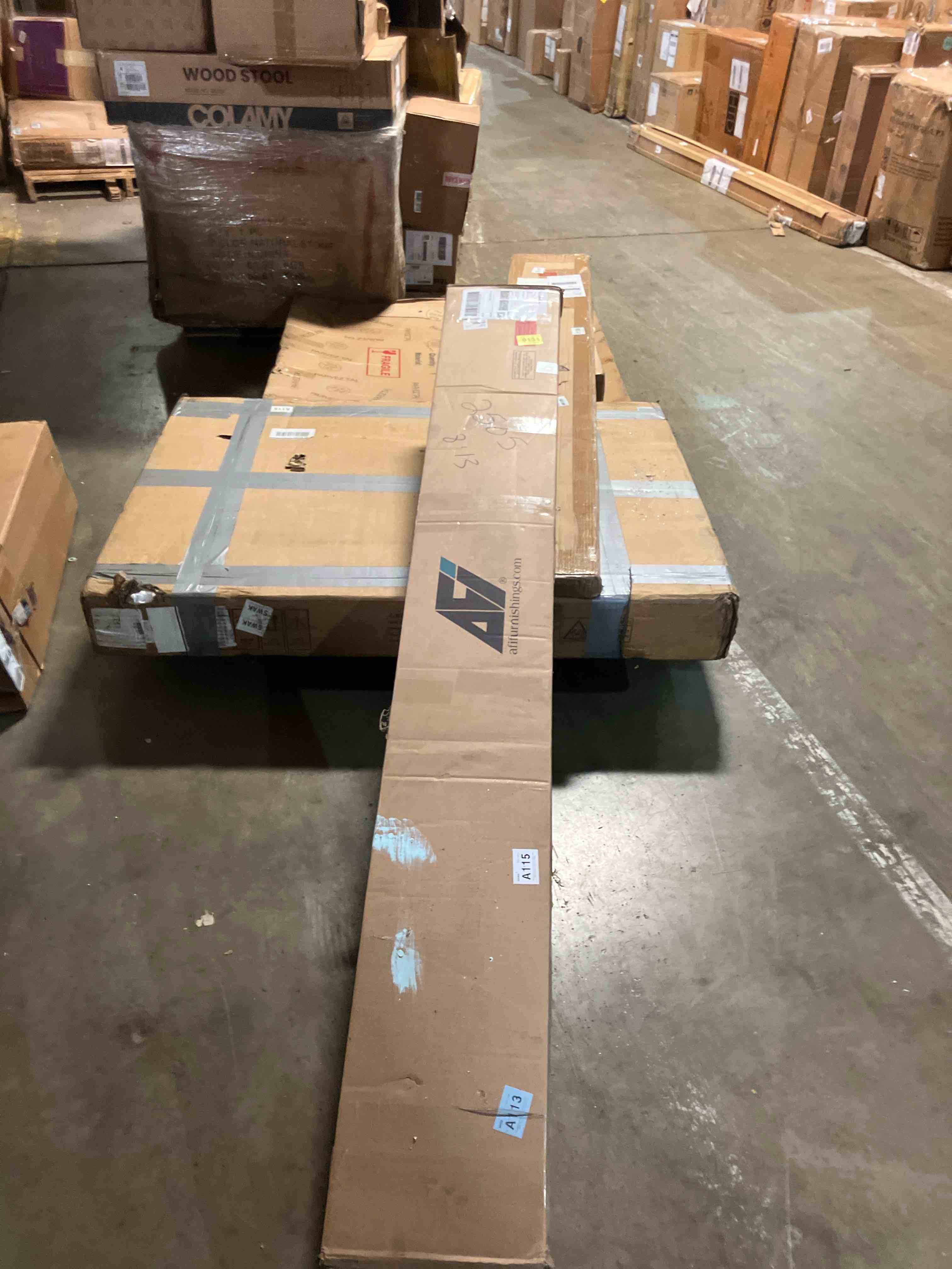 https://s3.amazonaws.com/lotting-images-prod/phillipi/BRN1942472_1757528934023.jpeg