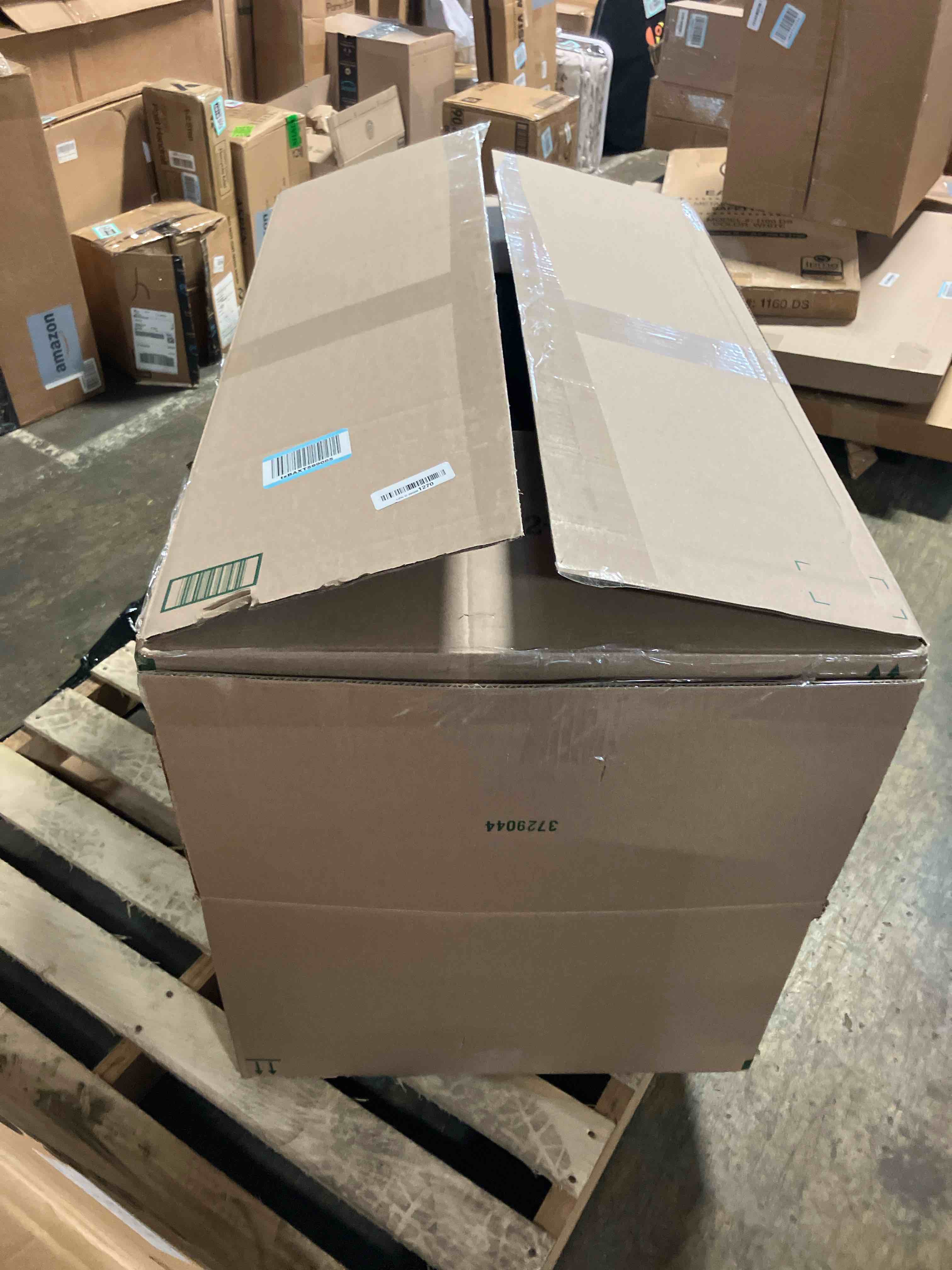 https://s3.amazonaws.com/lotting-images-prod/phillipi/BRN1942598_1757691855601.jpeg