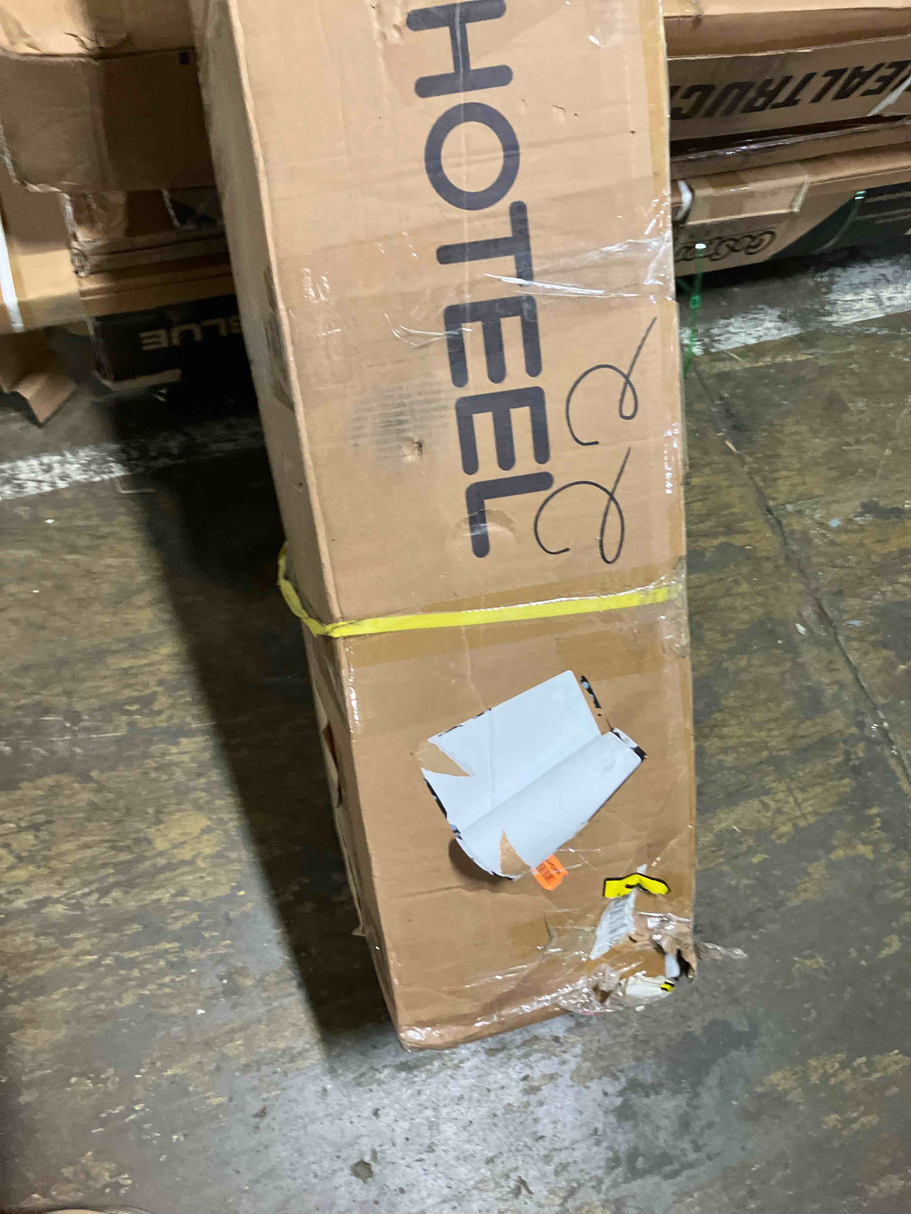 https://s3.amazonaws.com/lotting-images-prod/phillipi/BRN1942620_1758132443717.jpeg