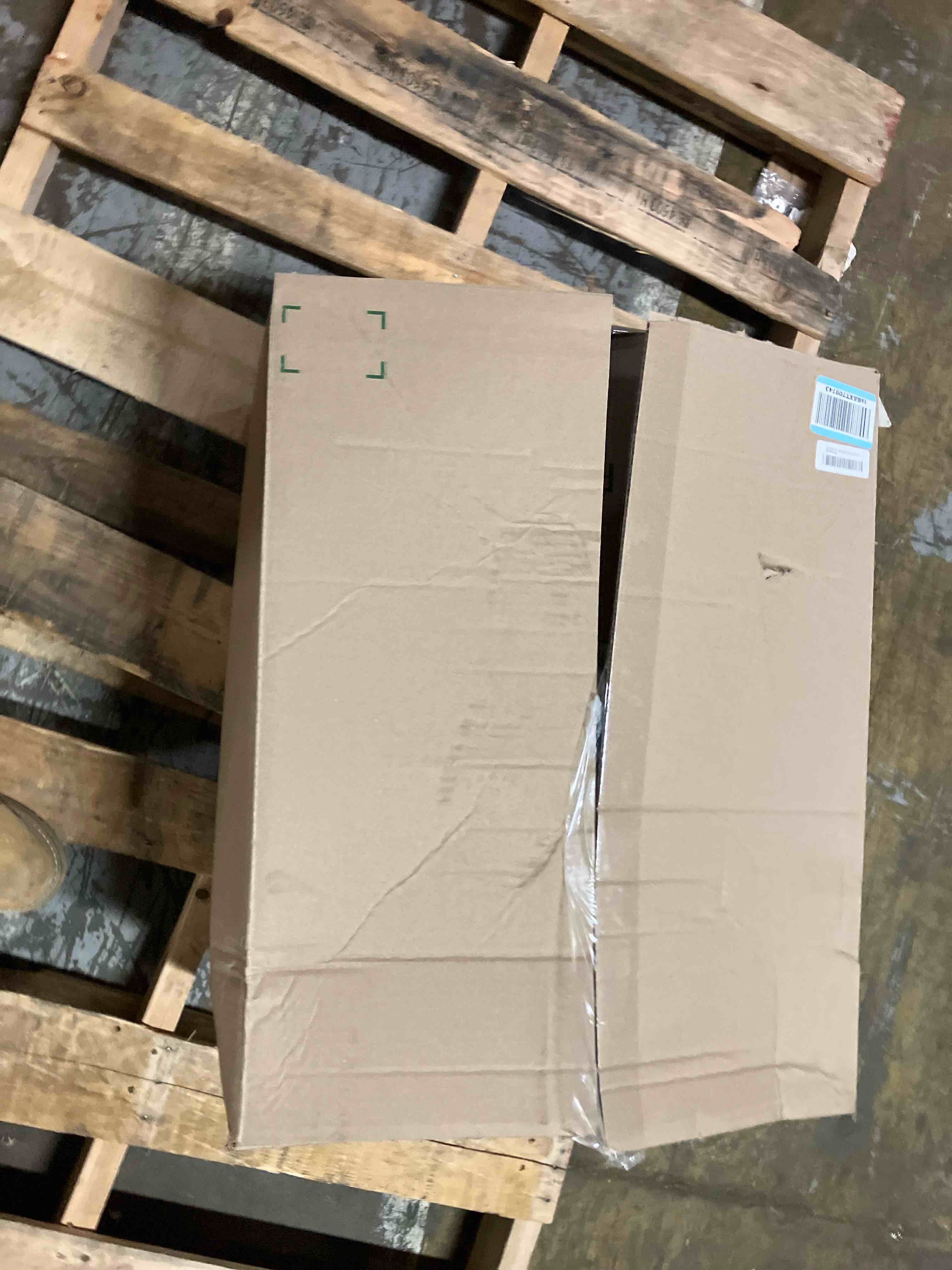 https://s3.amazonaws.com/lotting-images-prod/phillipi/BRN1942648_1758138493363.jpeg