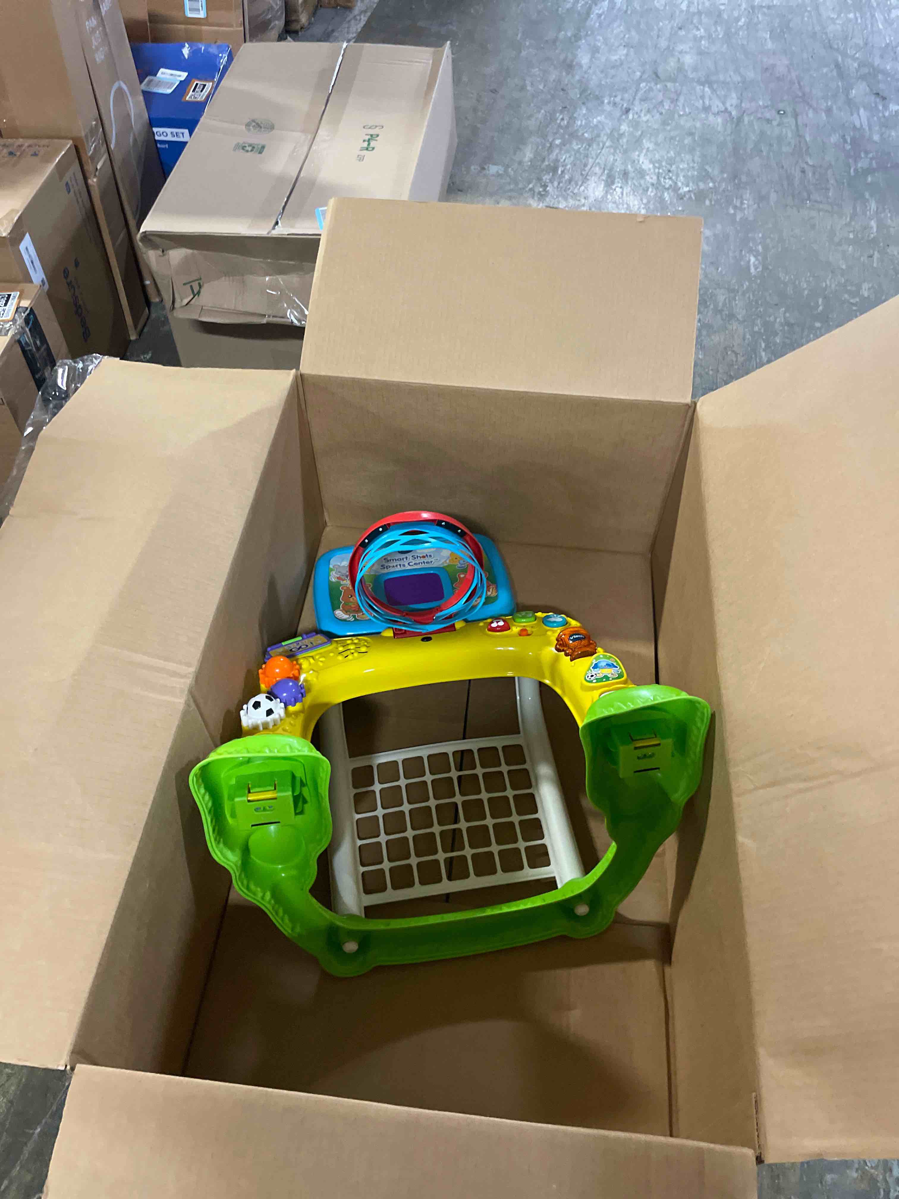 https://s3.amazonaws.com/lotting-images-prod/phillipi/BRN1942675_1758138647240.jpeg