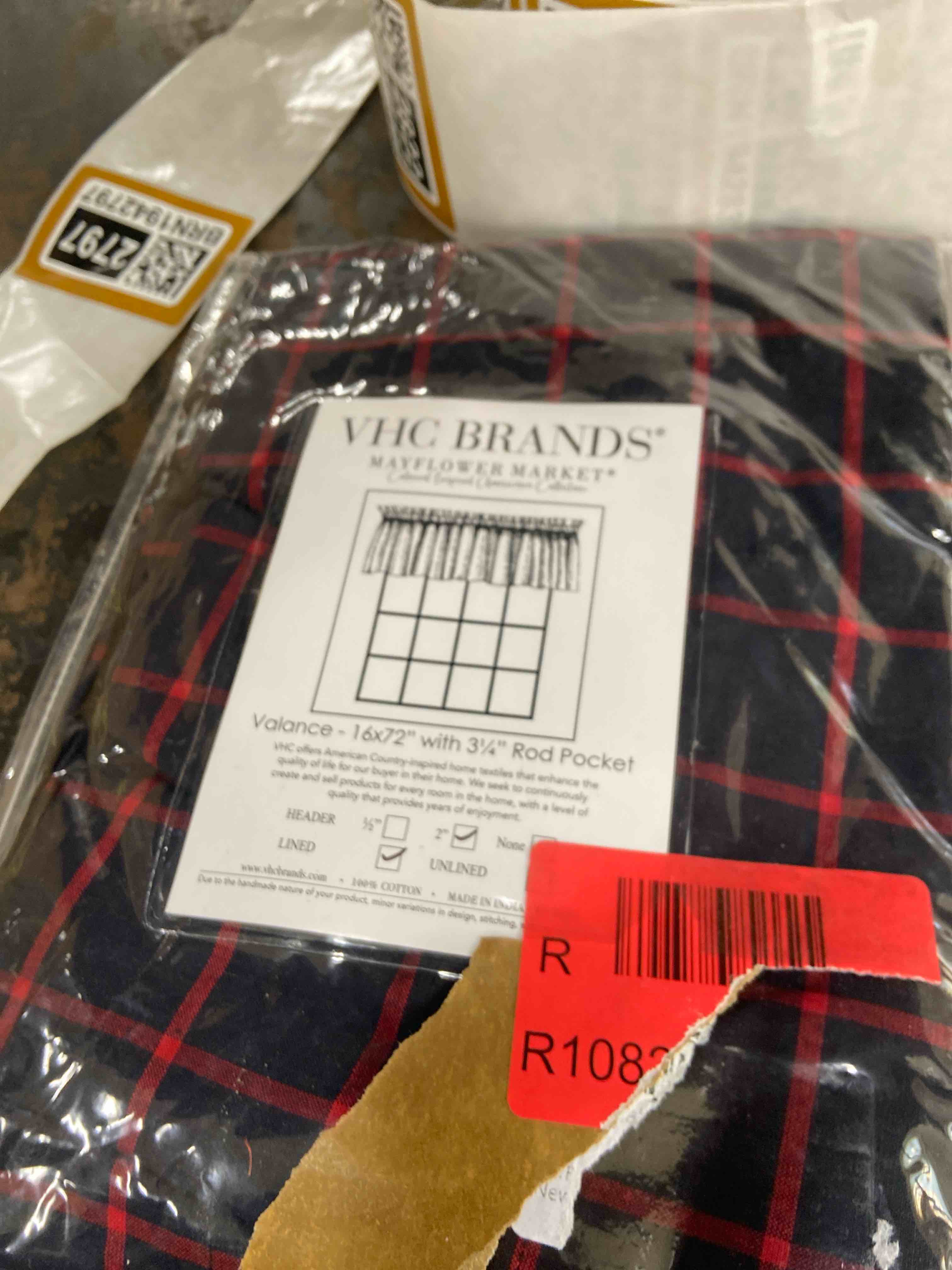 Condition photo showing New/Like New for vhc brands  bingham star  cotton  16x72  plaid valance  black